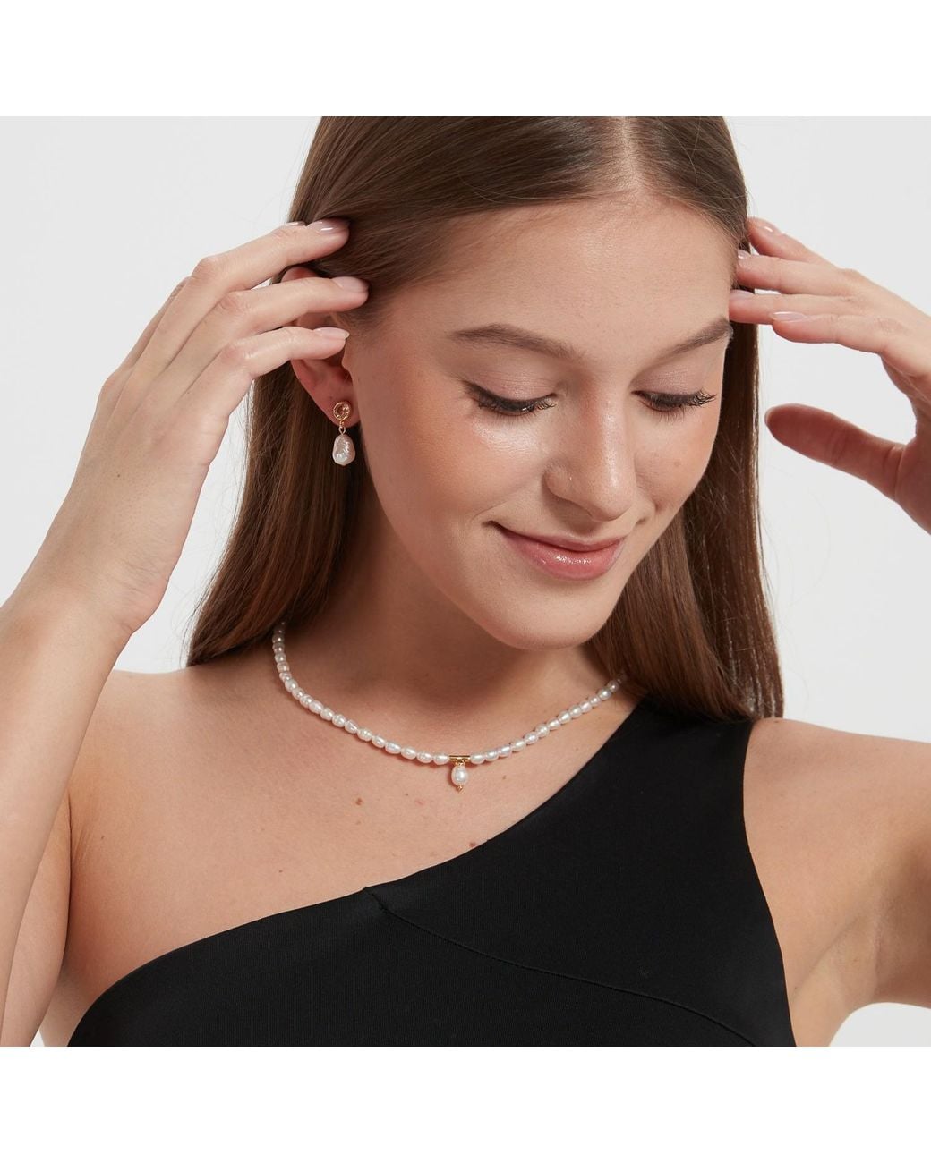 Miss Cecilia Metallic Mila Fresh Water Pearl Choker