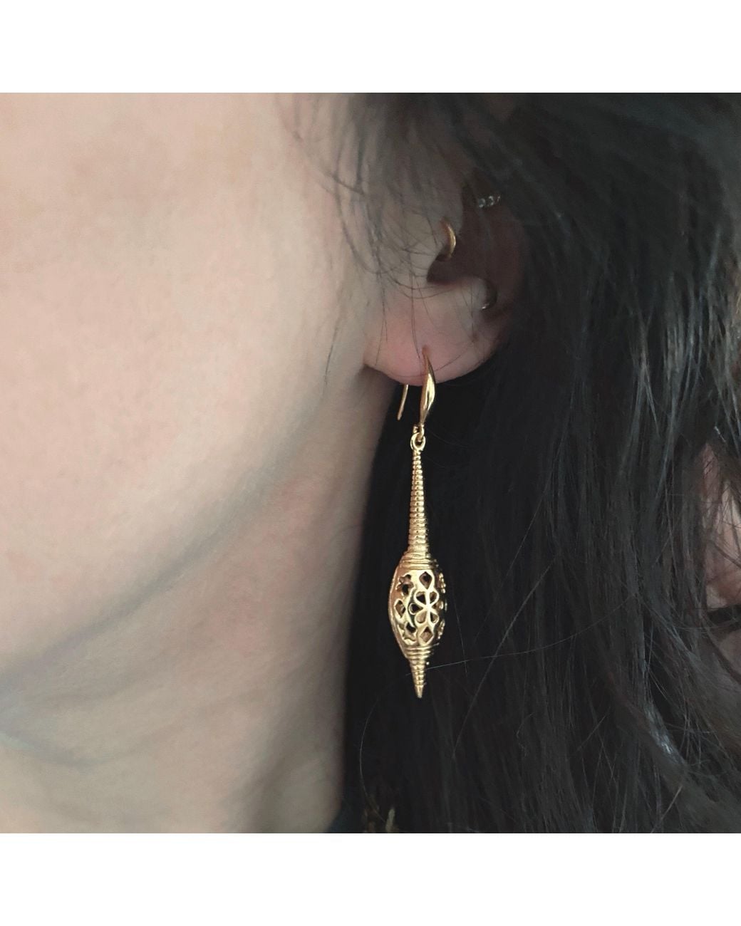 IN CAUDA VENENUM Metallic Callisto Earrings