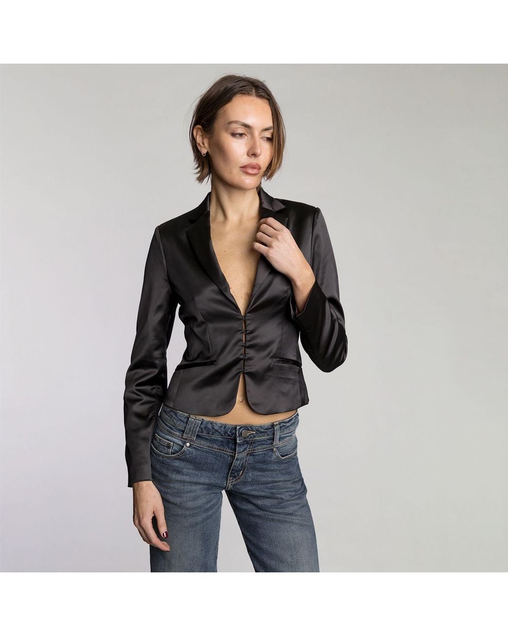 Love and Nostalgia Black Mini Cigar Blazer