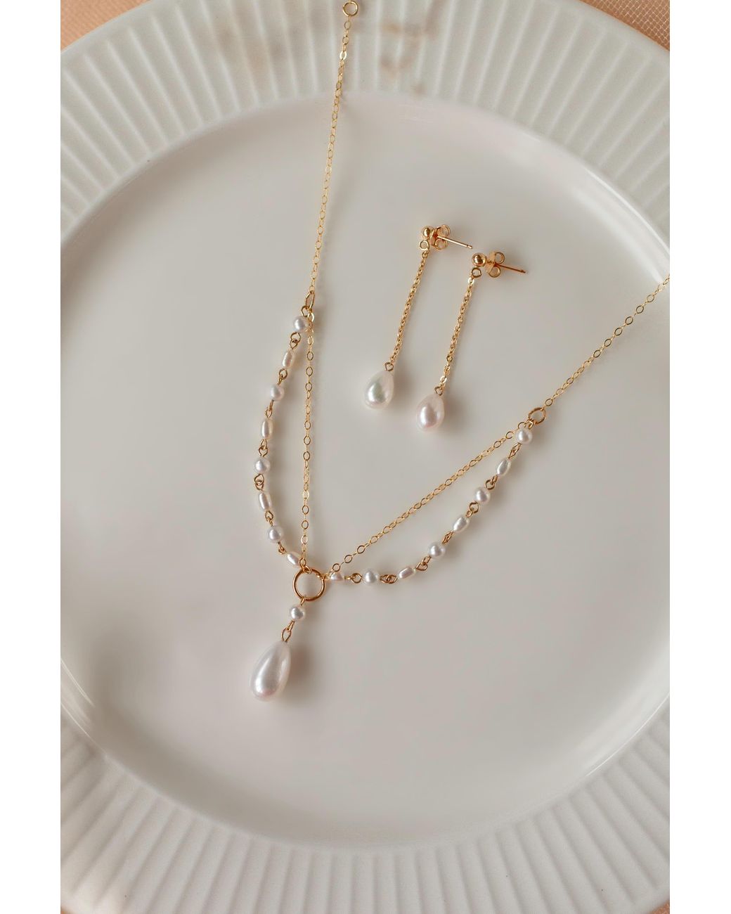 Katy Faye Metallic Aurelia Pearl Necklace