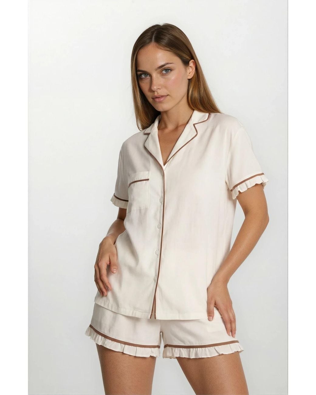 Carolina Benoit White Luxury Short Pajama With Ruffles