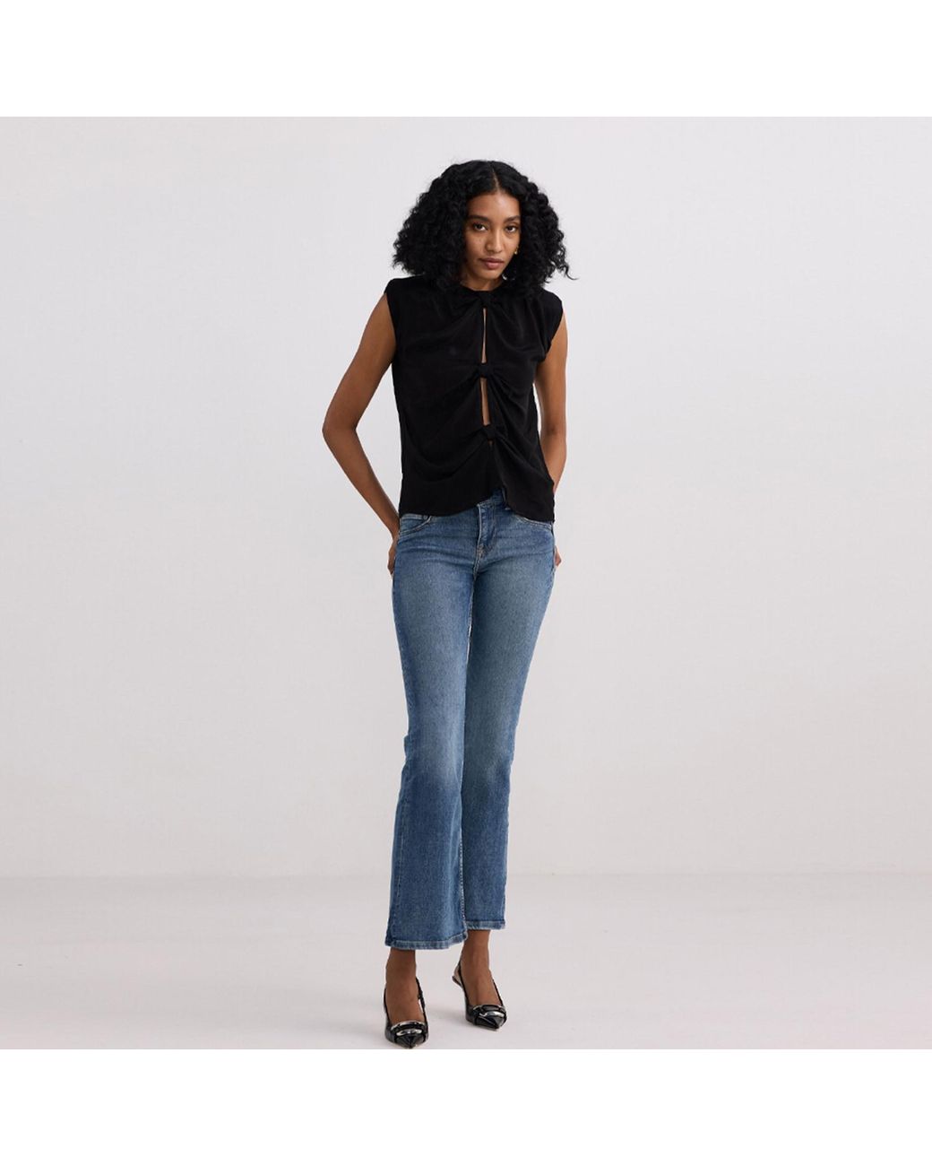 REISTOR Black The Knot-So-Basic Crepe Top