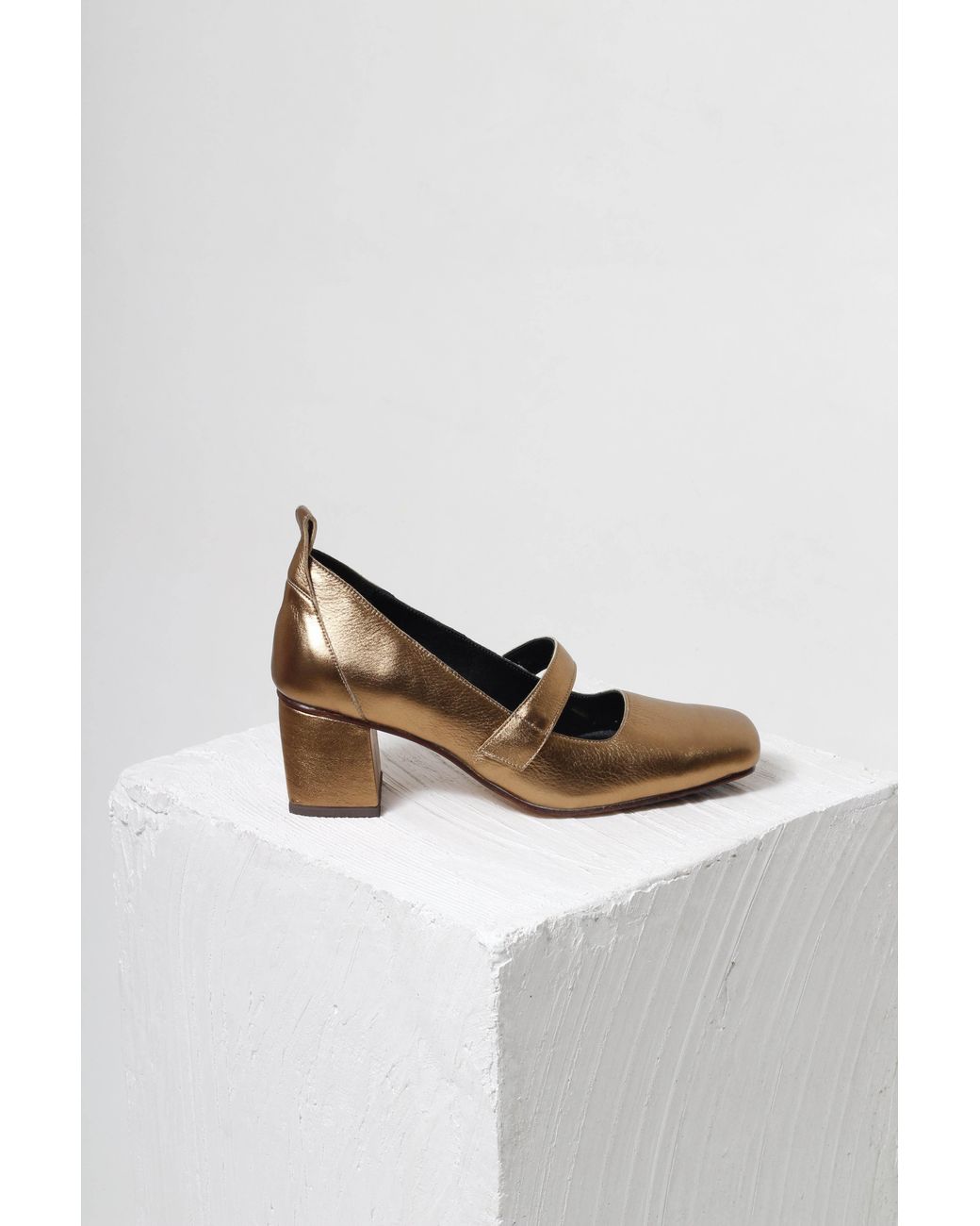 Mafalda Brown Jamille Mary Jane Pumps