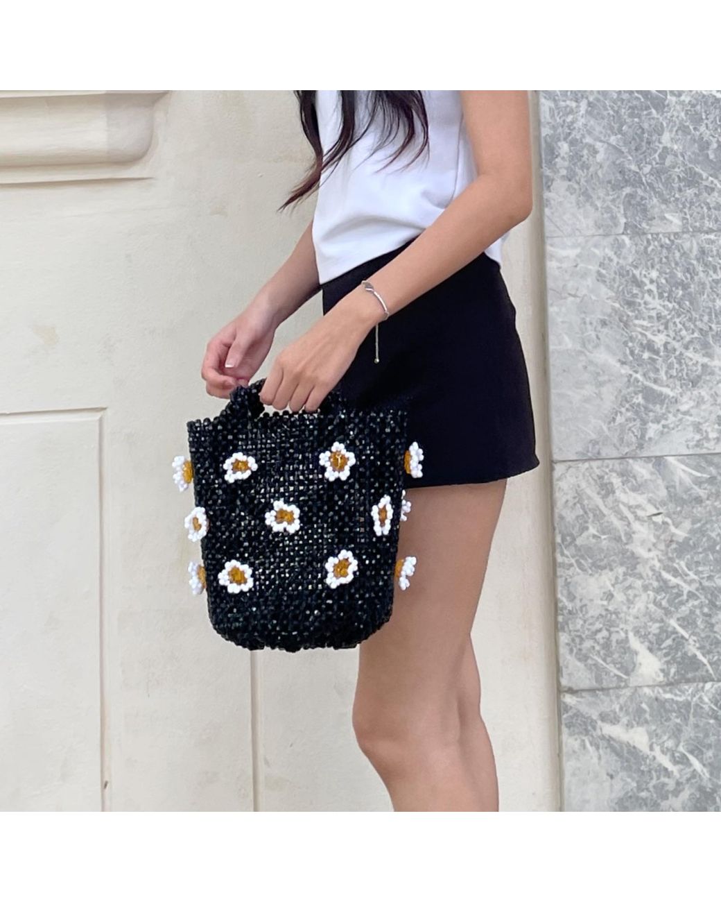 Tillie Beads Blue 3D Daisy Round Handle Bucket Bead Bag