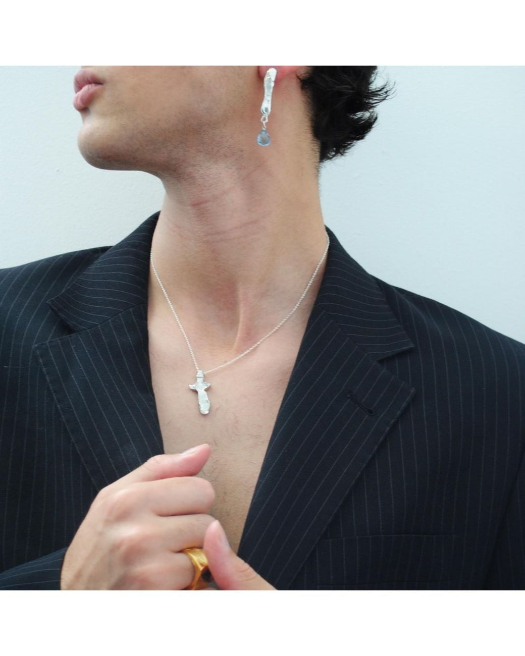 De Roms Metallic The Covenant Molten Cross Necklace