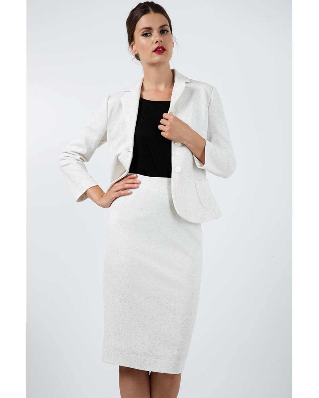 Conquista White Neutrals Fitted Stretch Pencil Skirt