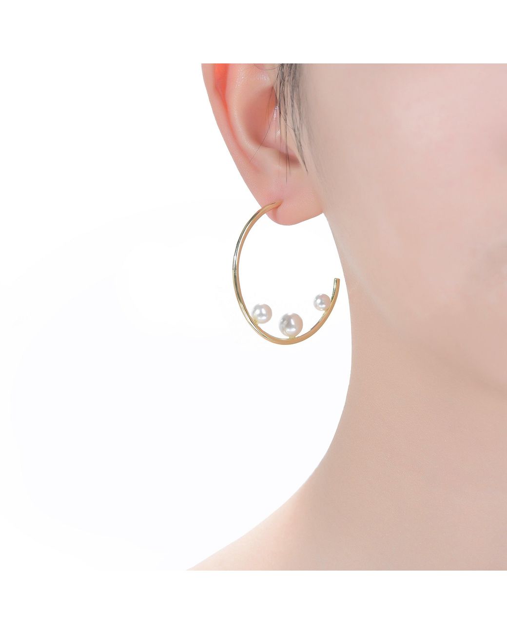 Genevive Jewelry Metallic Rachel Glauber Colored Pearl Open Hoop Earrings