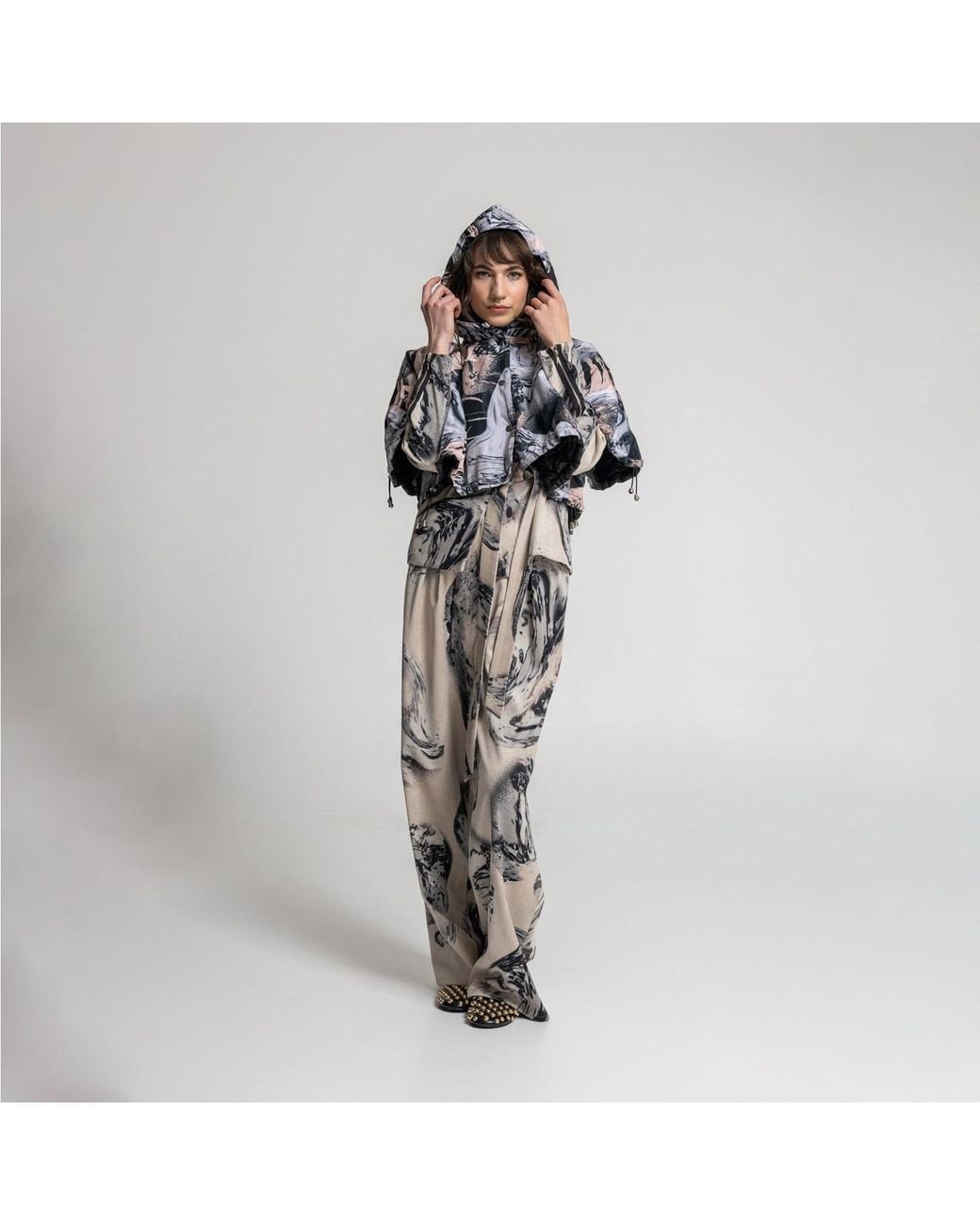 ARTISTA Blue Angel Hooded Cropped Jacket