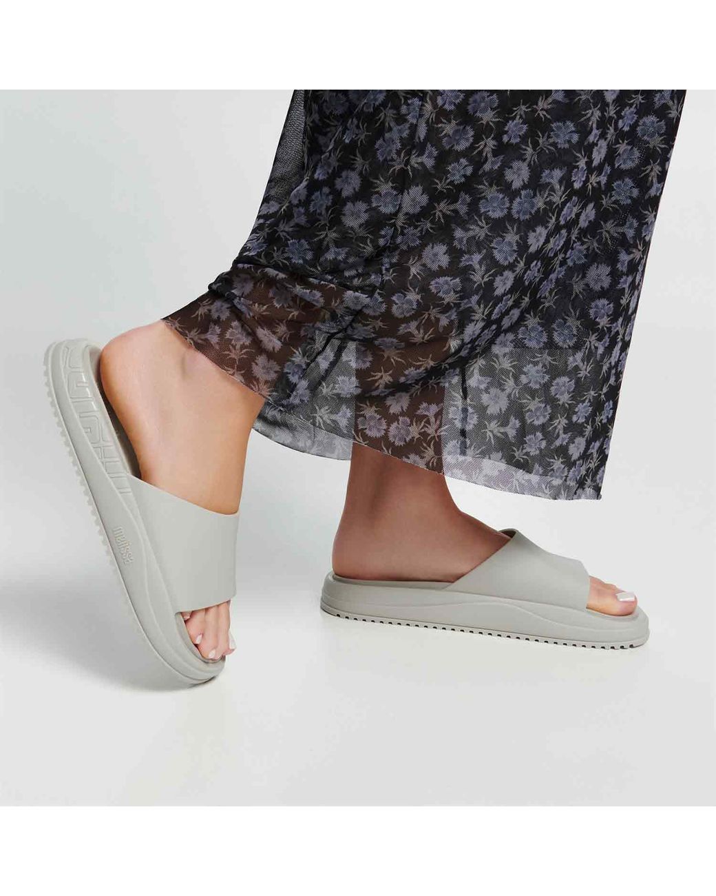 Melissa Gray Neutrals Beach Slide Bold