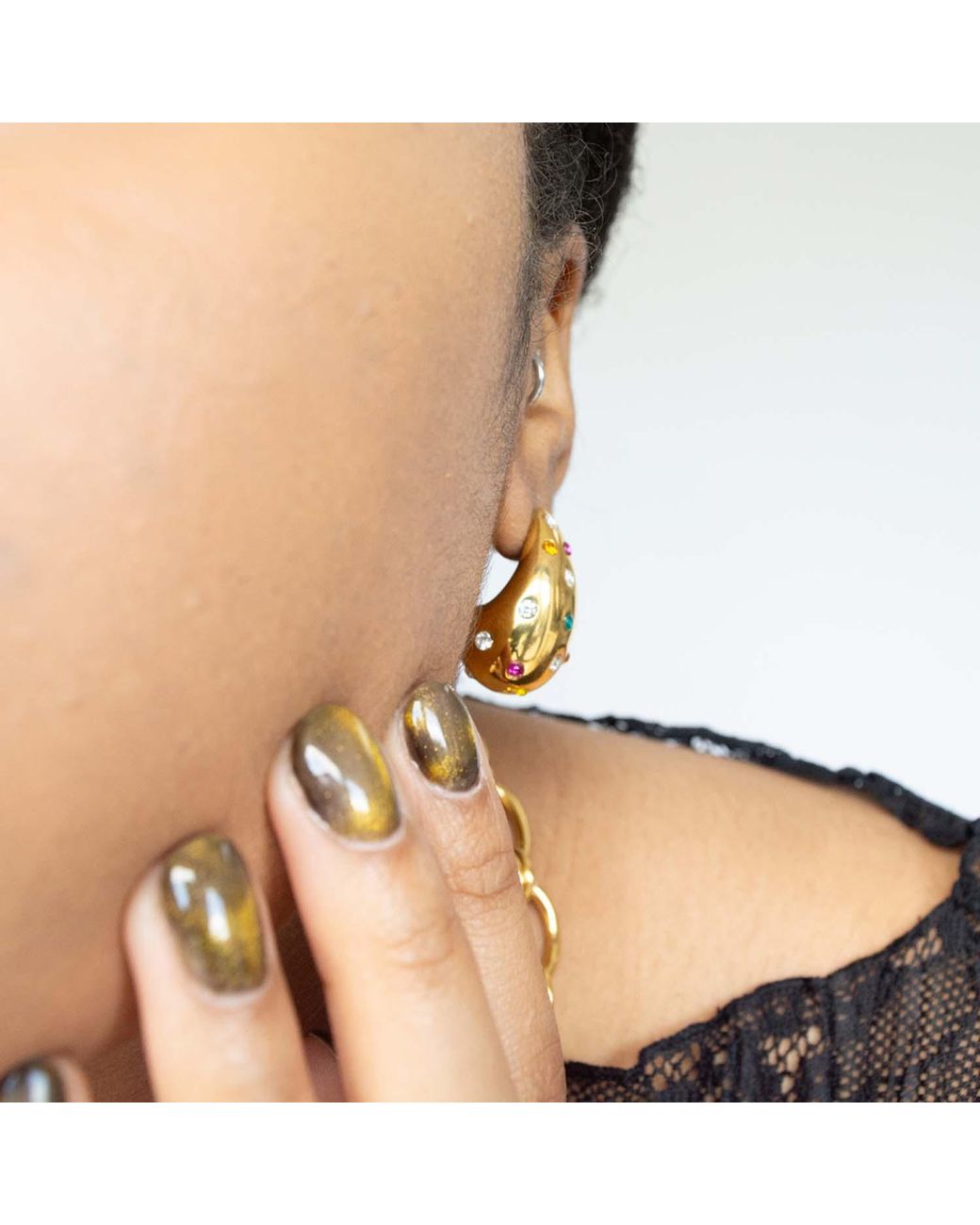 Superdivajewellery Black Teja Gemstone Pear Drop Earrings
