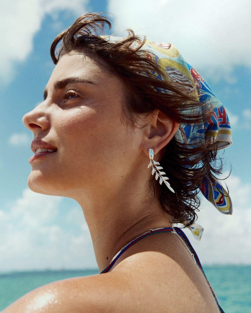 Stone Fruit White Fishbone Earrings