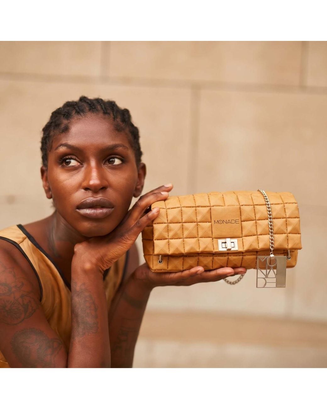 Monade Metallic Pouch Bag Matte Dune_