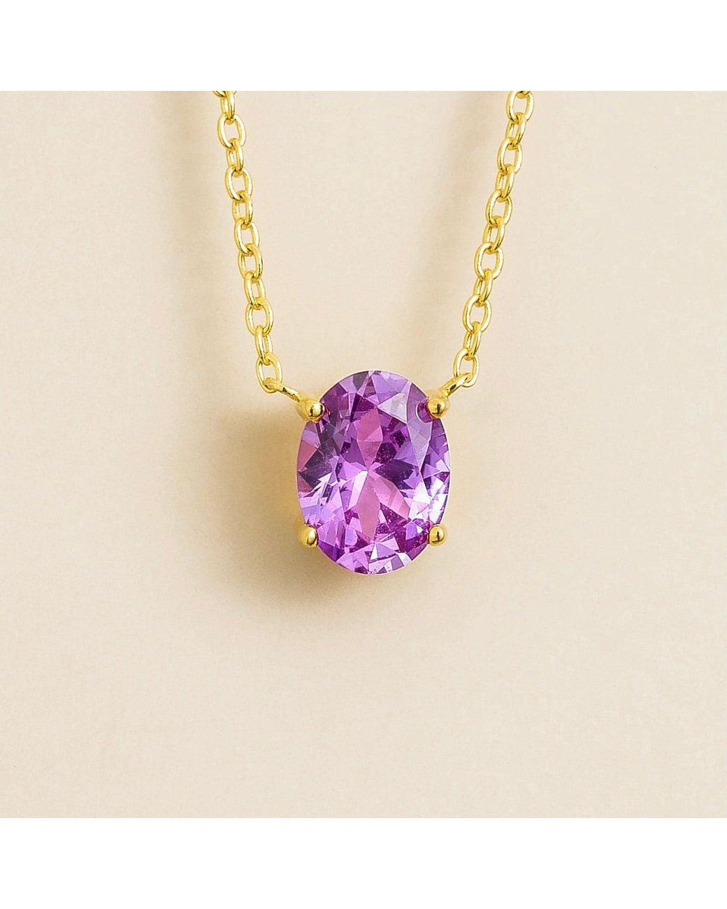 Juvetti Purple Ovo Necklace Set With Sapphire