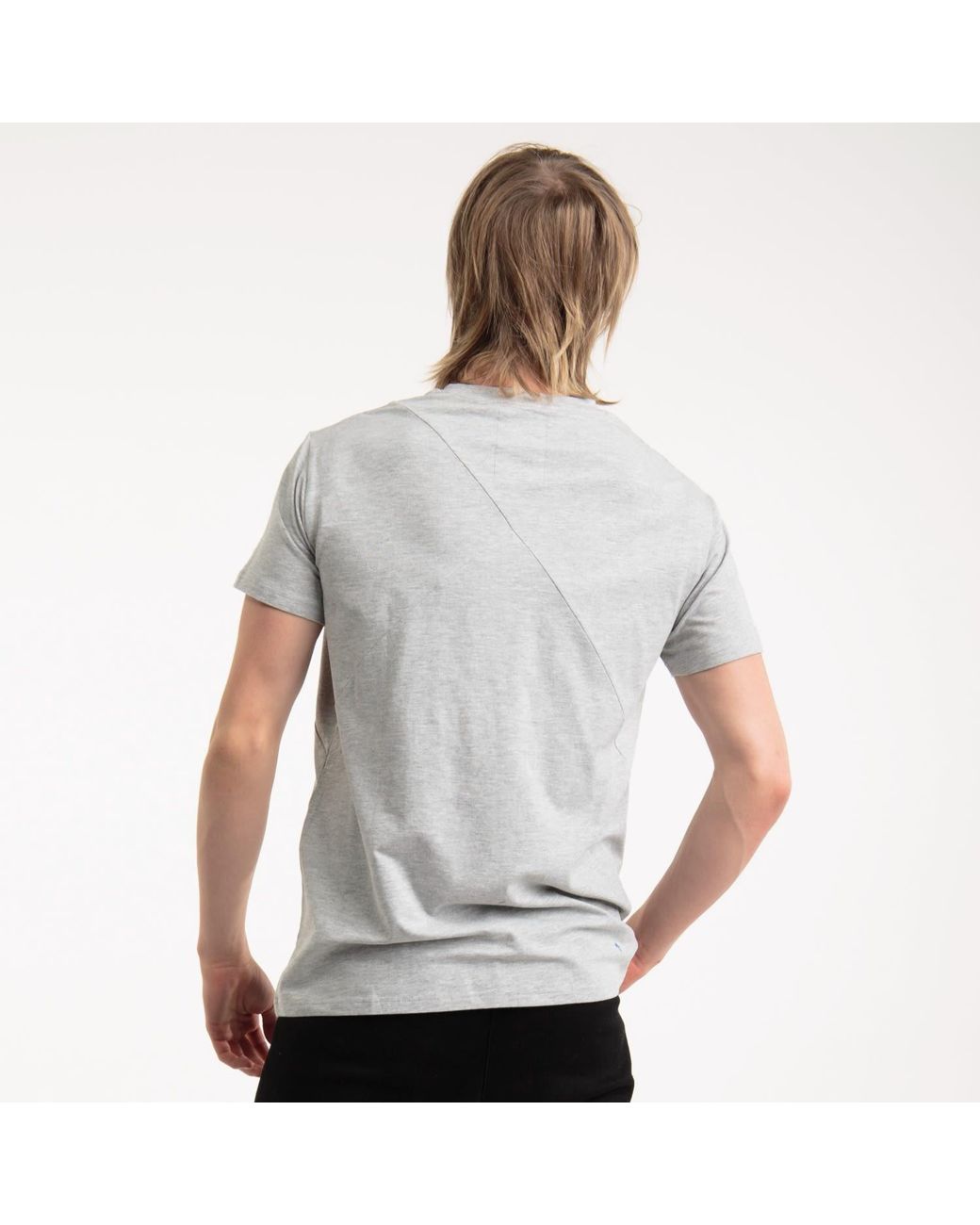 Reet Aus Gray T-Shirt For Arrow for men