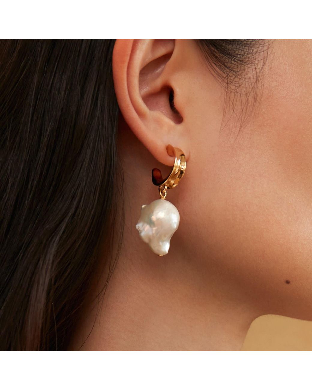 Biko Jewellery Metallic Barroco Pearl Hoops
