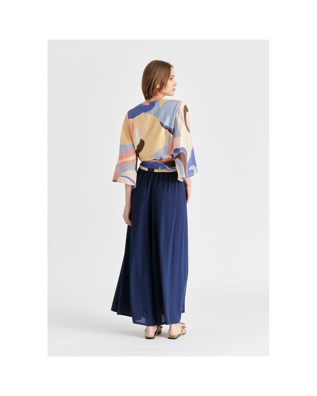 Paisie Blue Retro Wave Wrap Kimono Blouse