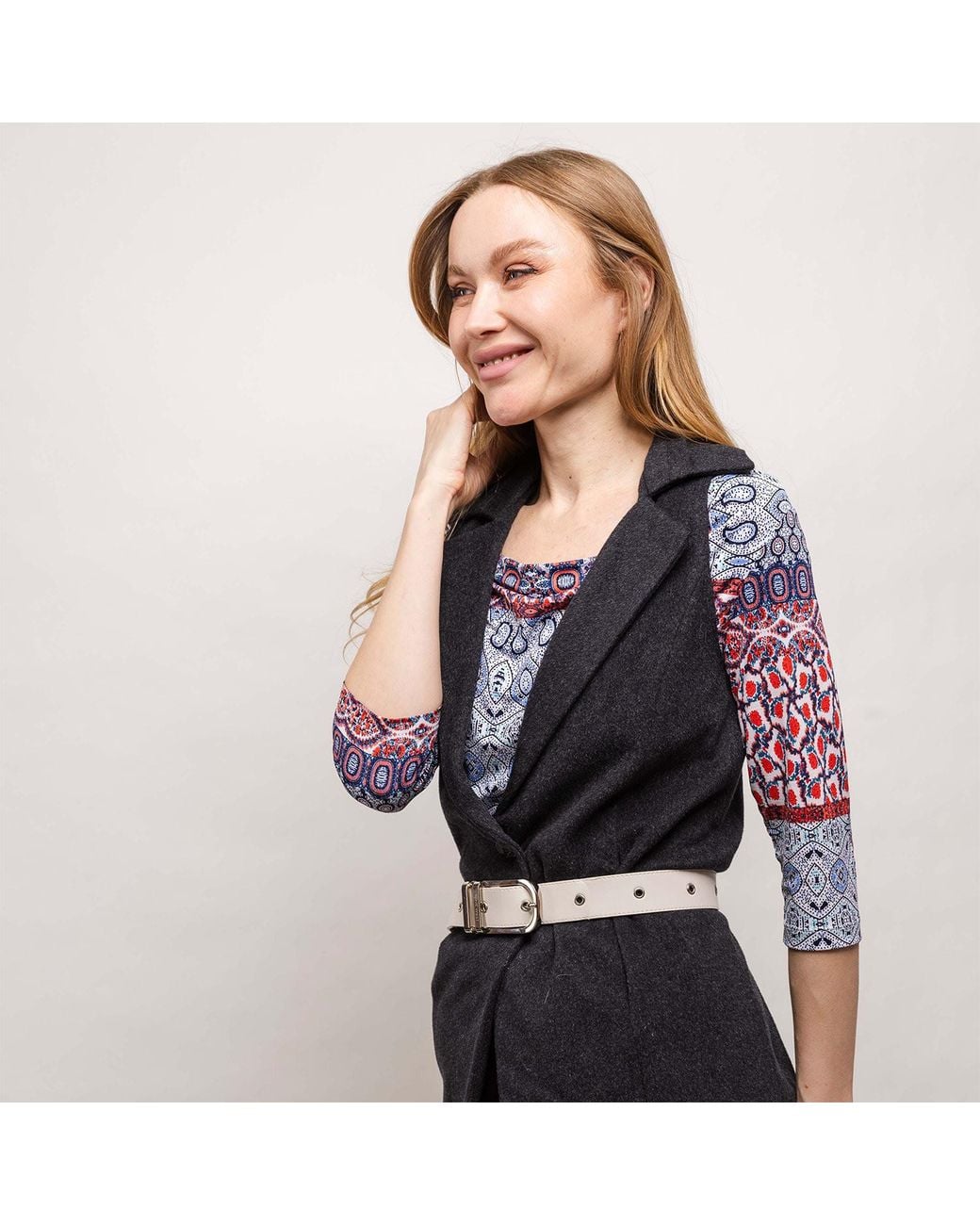 Farinaz Blue Fab Eastern Pattern