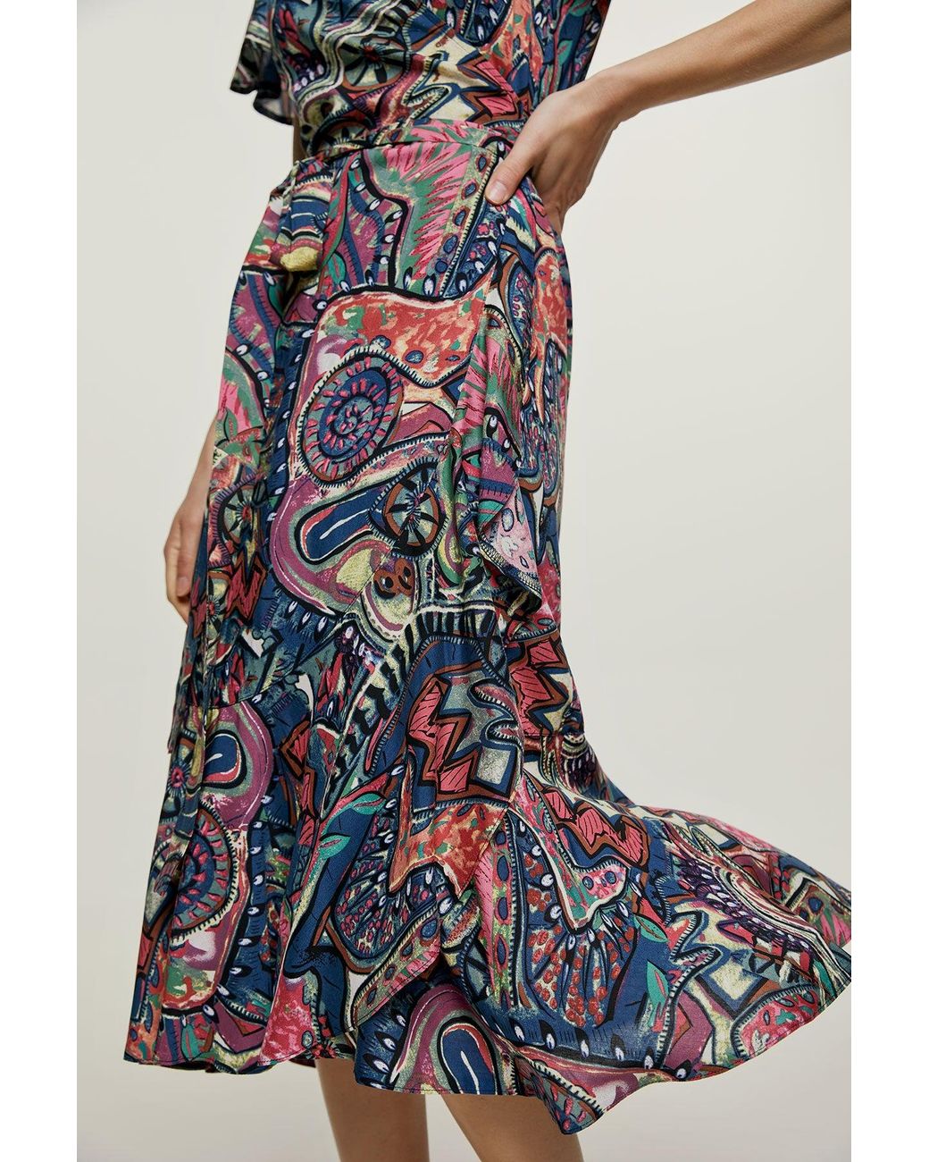 Conquista Blue Print Ruffle Detail Wrap Dress