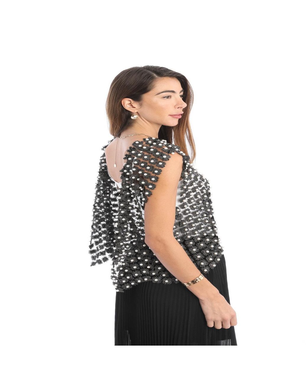 Saachi Black Floral Shell Pearl Capelet