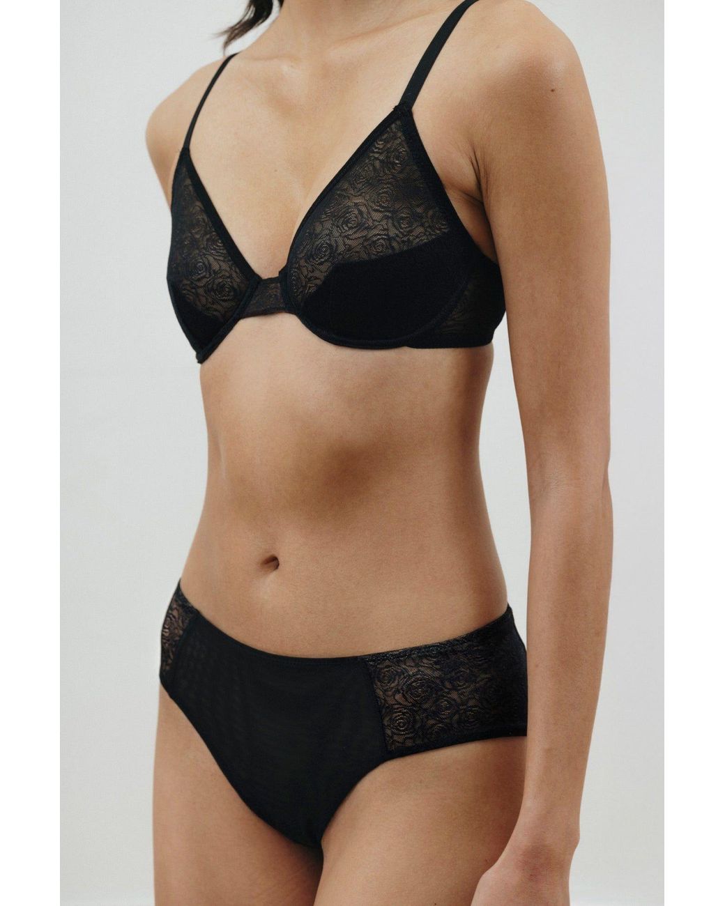 Verdant Intimates Black Rose Lace Full Bra
