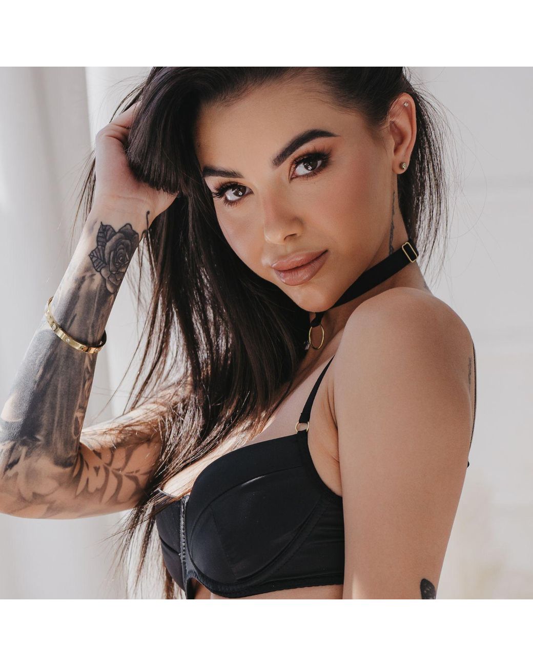 Promees Black Carmela