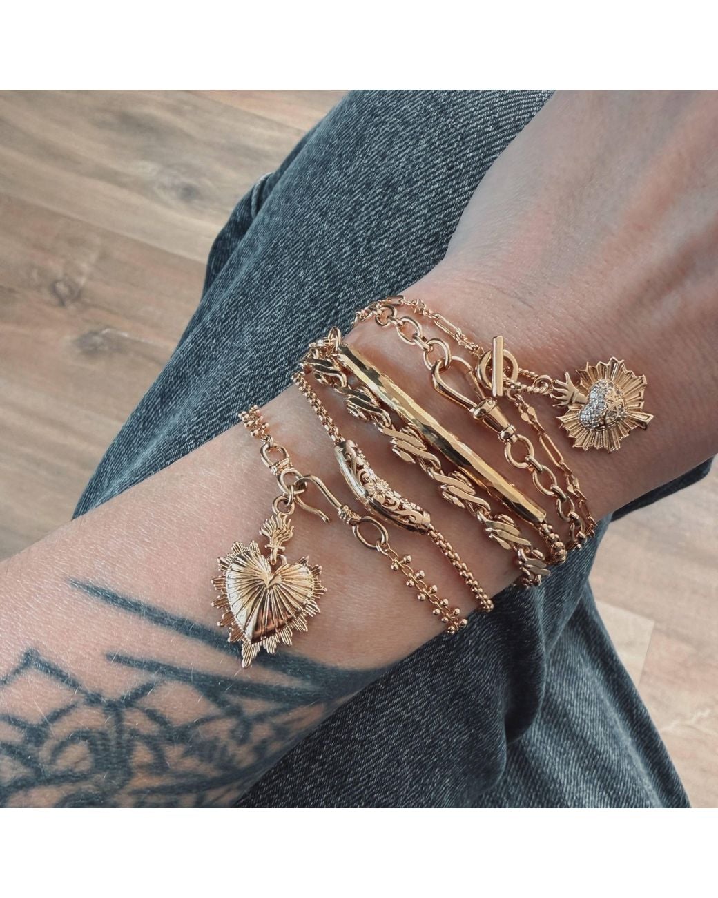 IN CAUDA VENENUM Metallic Hikari Bracelet
