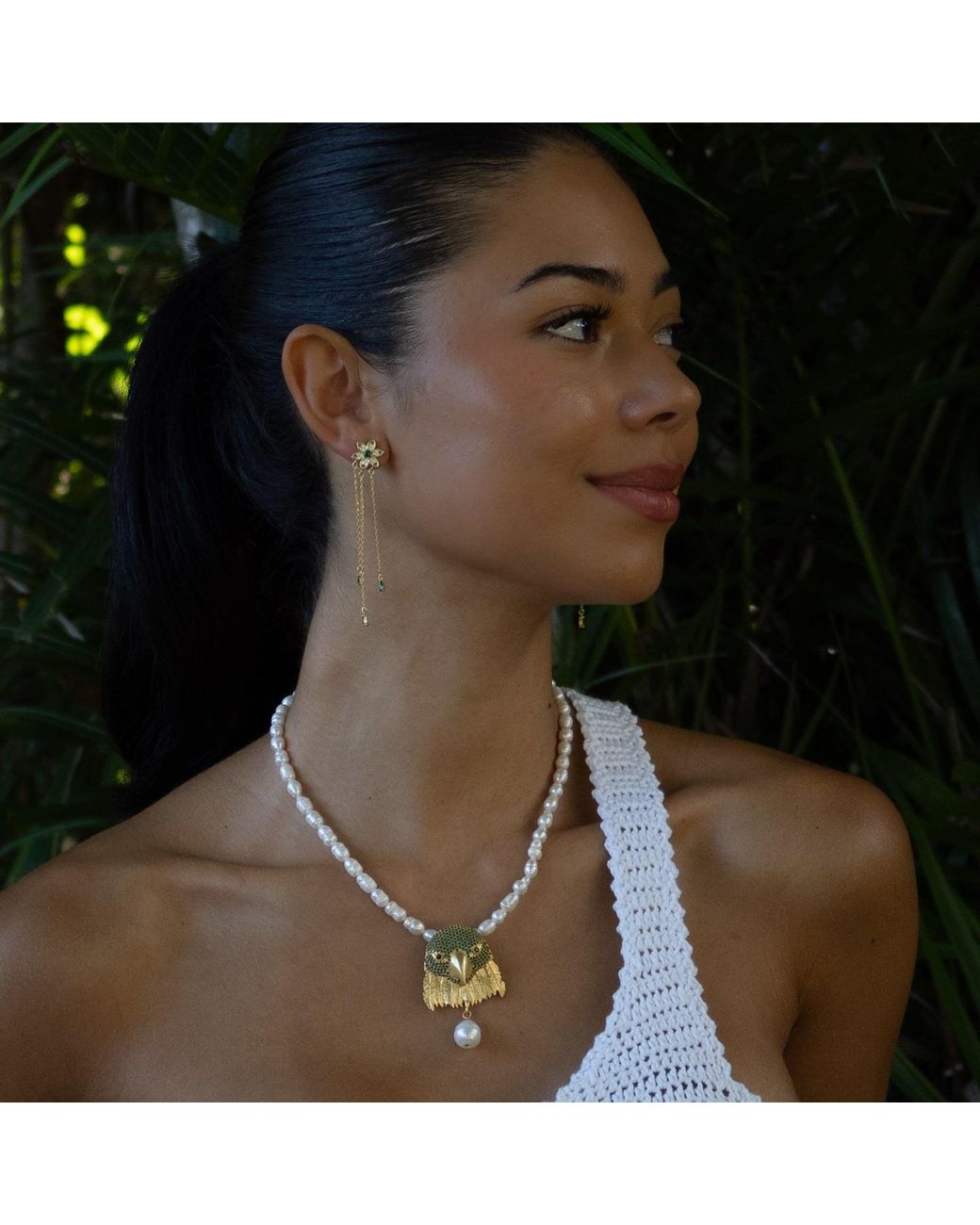 Ebru Jewelry Metallic Majestic Emerald Eagle Pearl Necklace