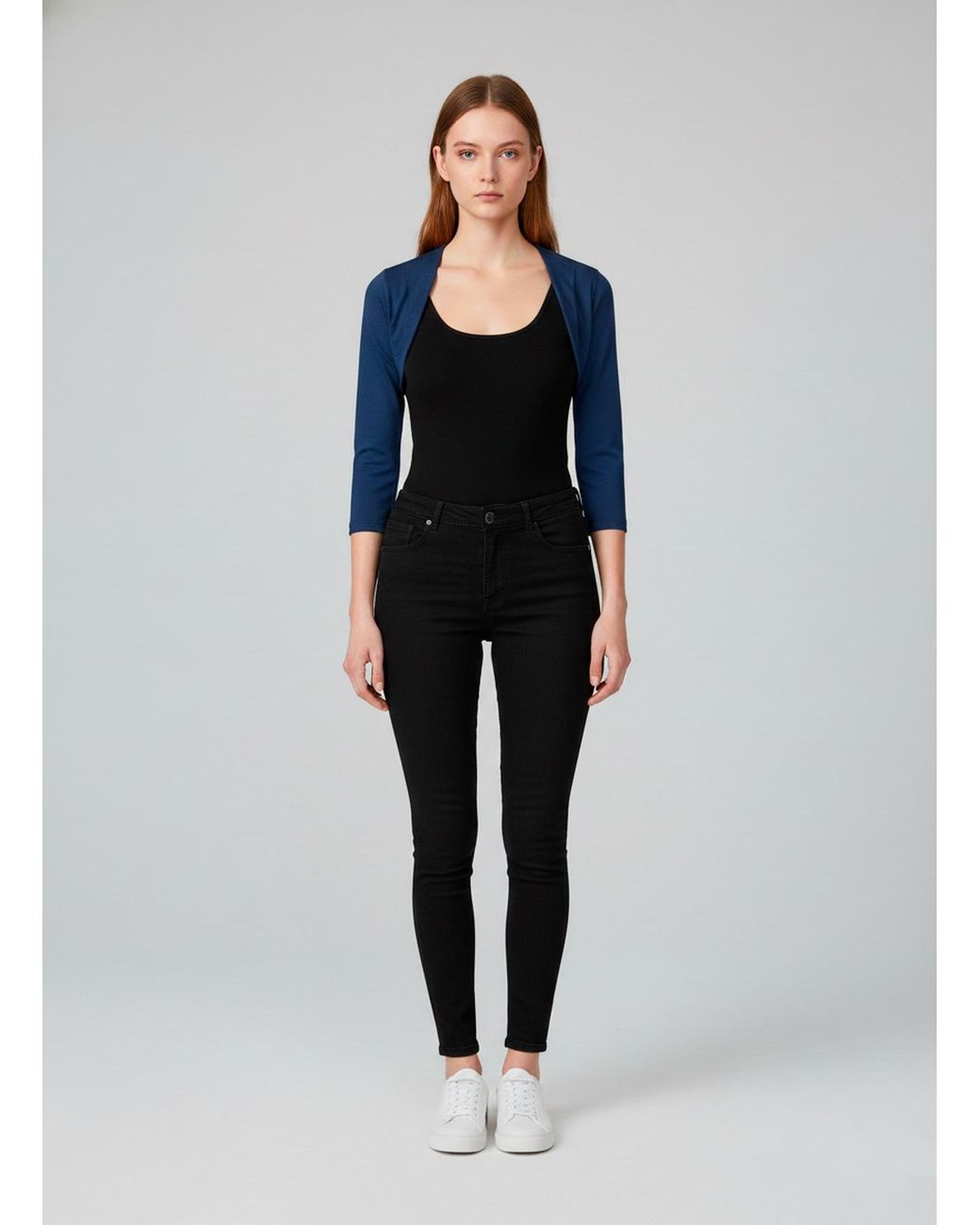 Conquista Blue Elegant Cropped Bolero With 3/4 Sleeves