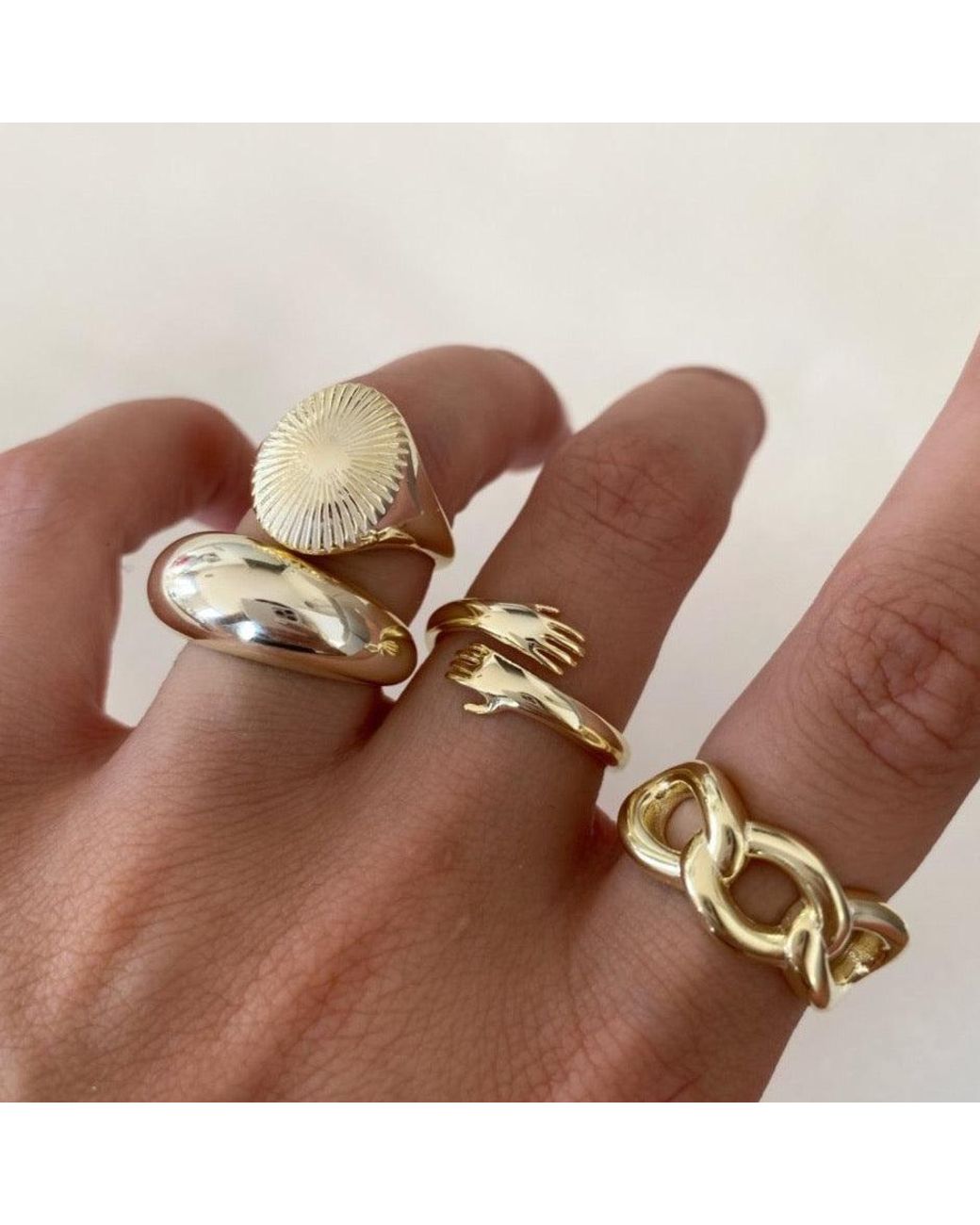 Spero London Metallic Hug Ring With Hands Sterling