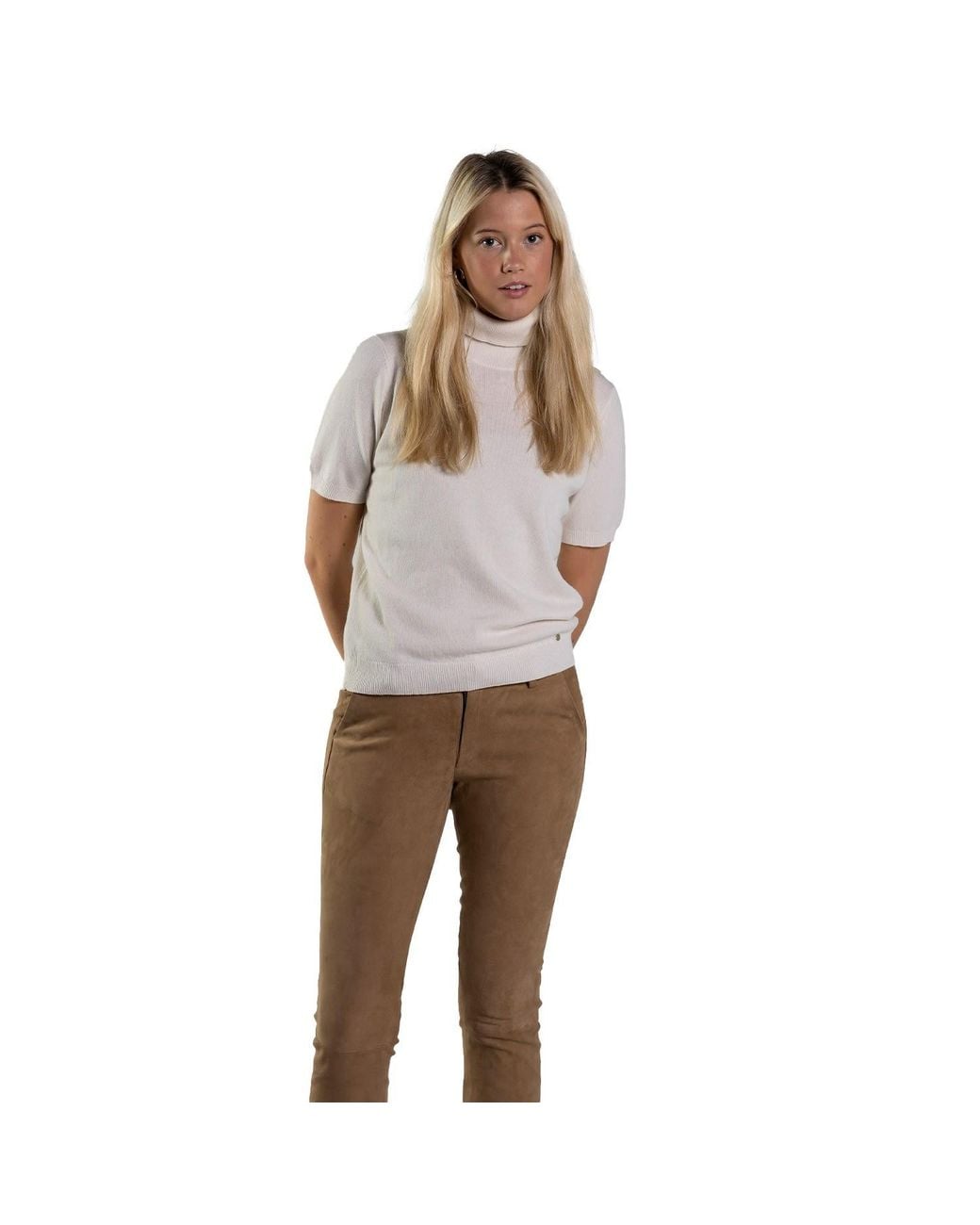 tirillm White Alexa Short Sleeve Turtle Pullover
