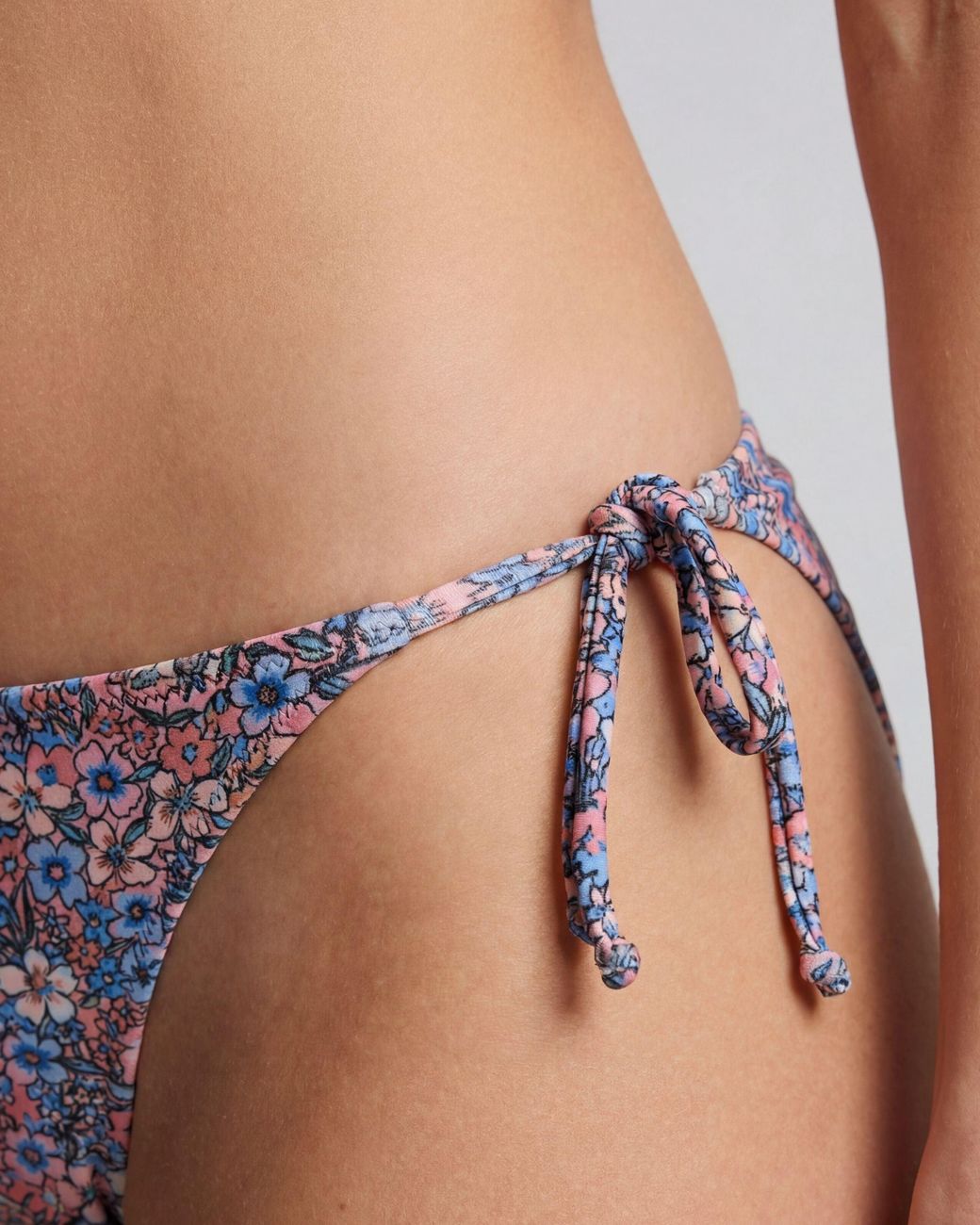 Lords of Harlech Blue Bonita Floral Field Coral Bikini Bottom