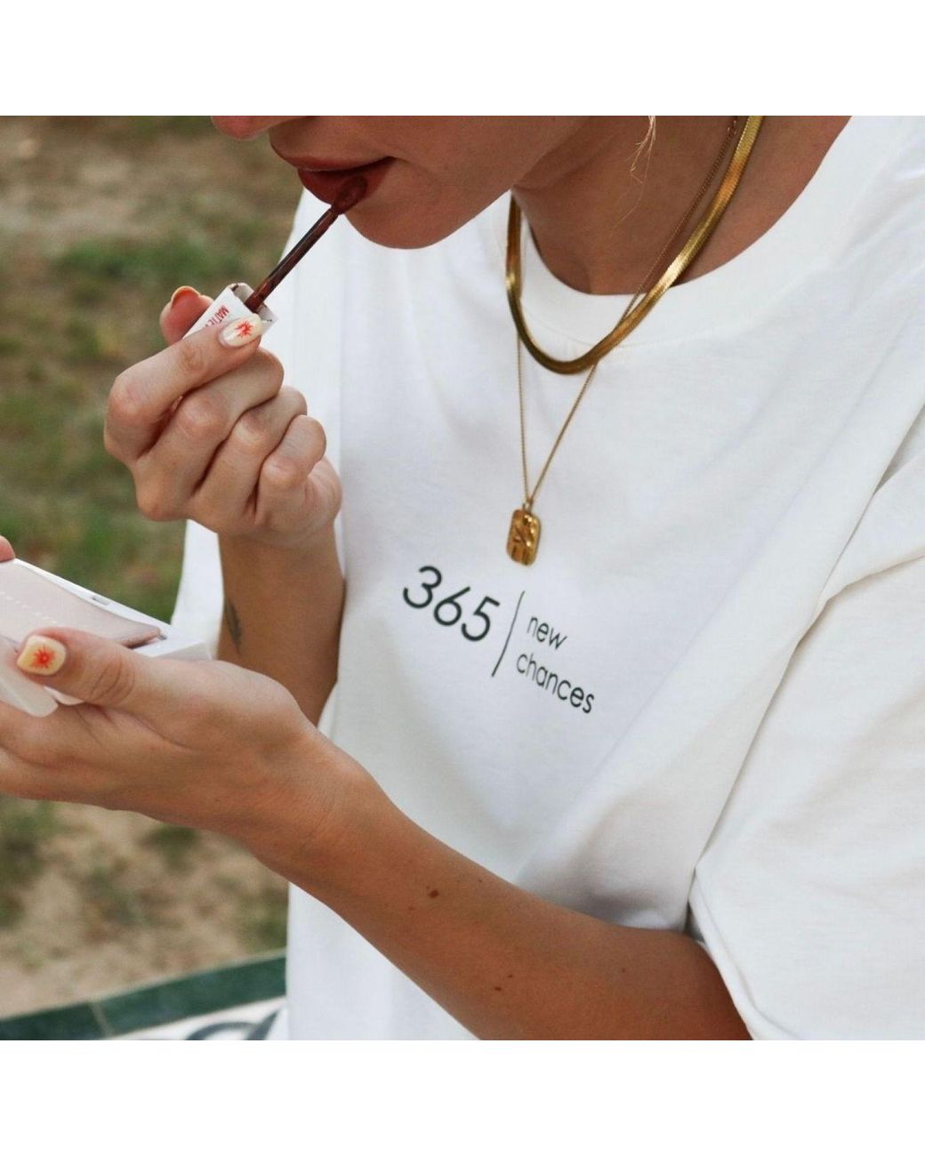 Mimhi Maison White Oversized Off- Cotton T-Shirt