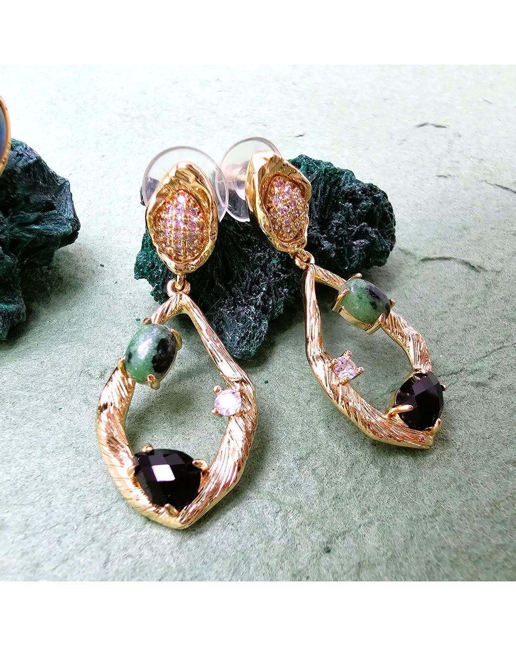 Farra Metallic Elegant Epidote And Agate Drop Earrings
