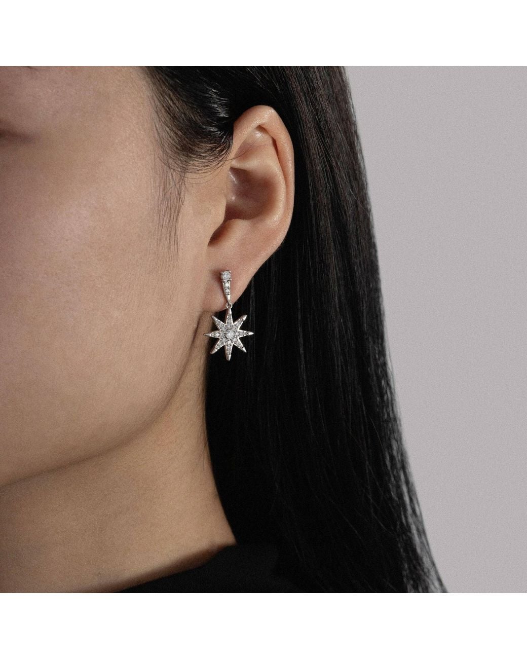 Diamonbliss Metallic Marilyn Monroe Hollywood Star Earrings