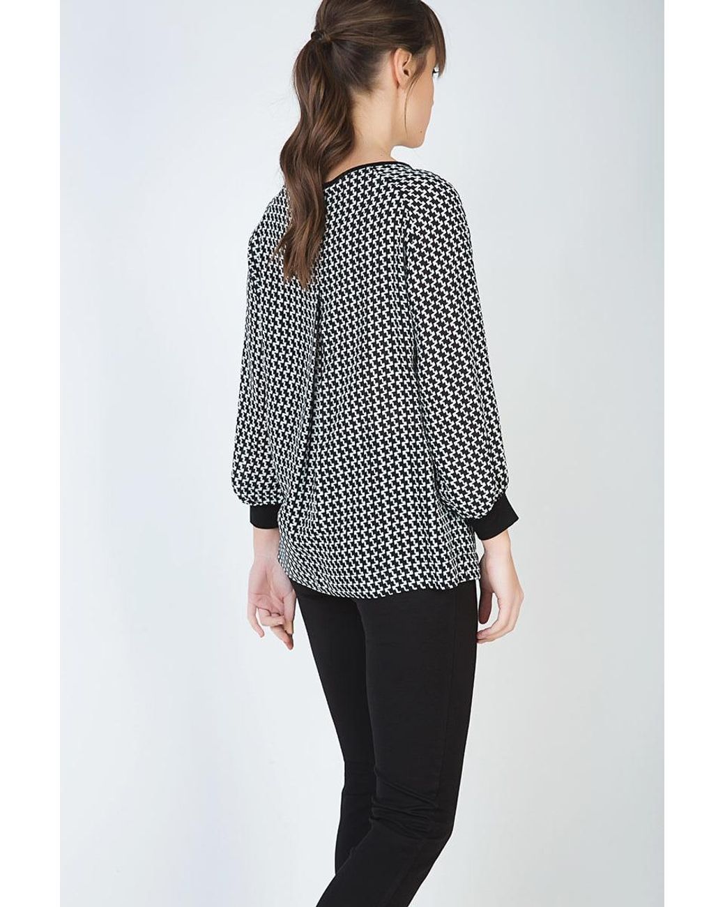 Conquista Gray Long Sleeve Print Top With Tie & Cuff Detail
