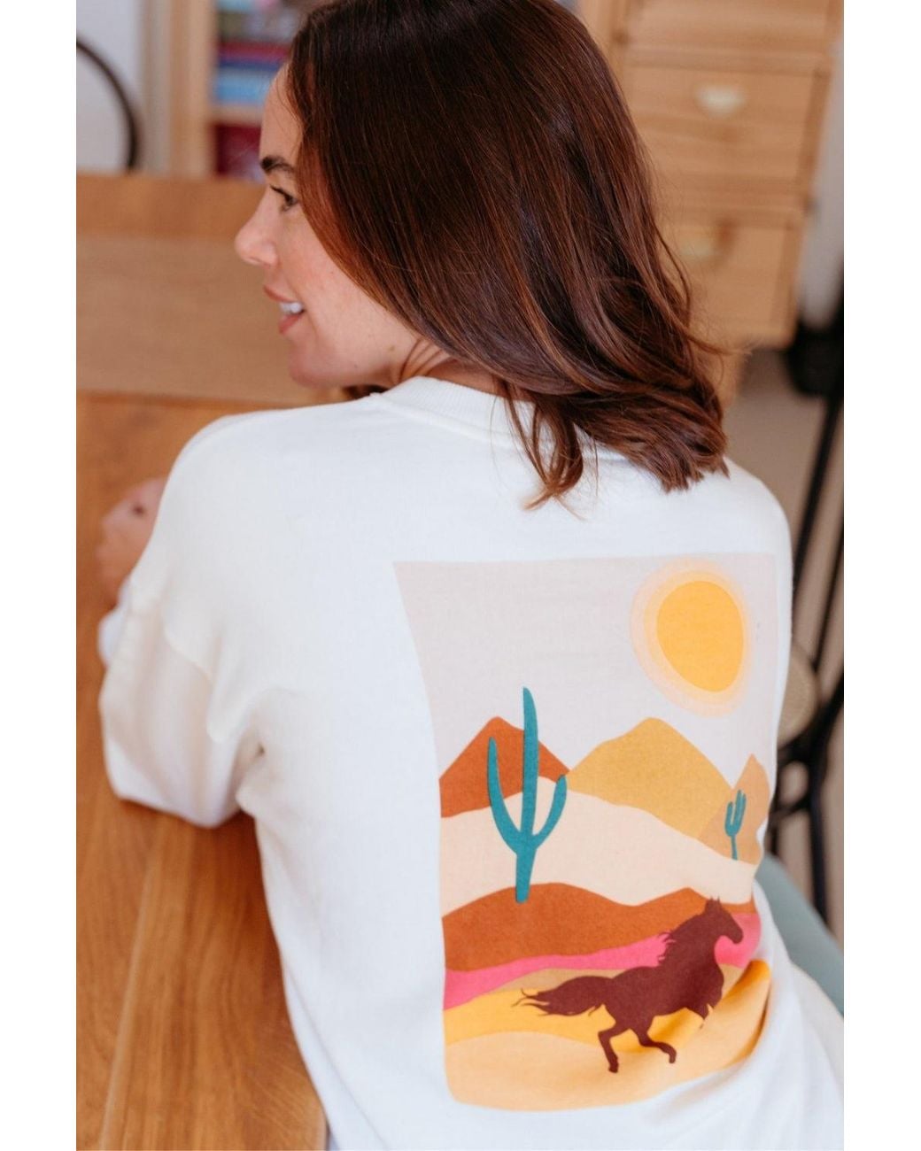 Sugarhill White Eadie Relaxed Sweatshirt Off, Horse Print & Embro