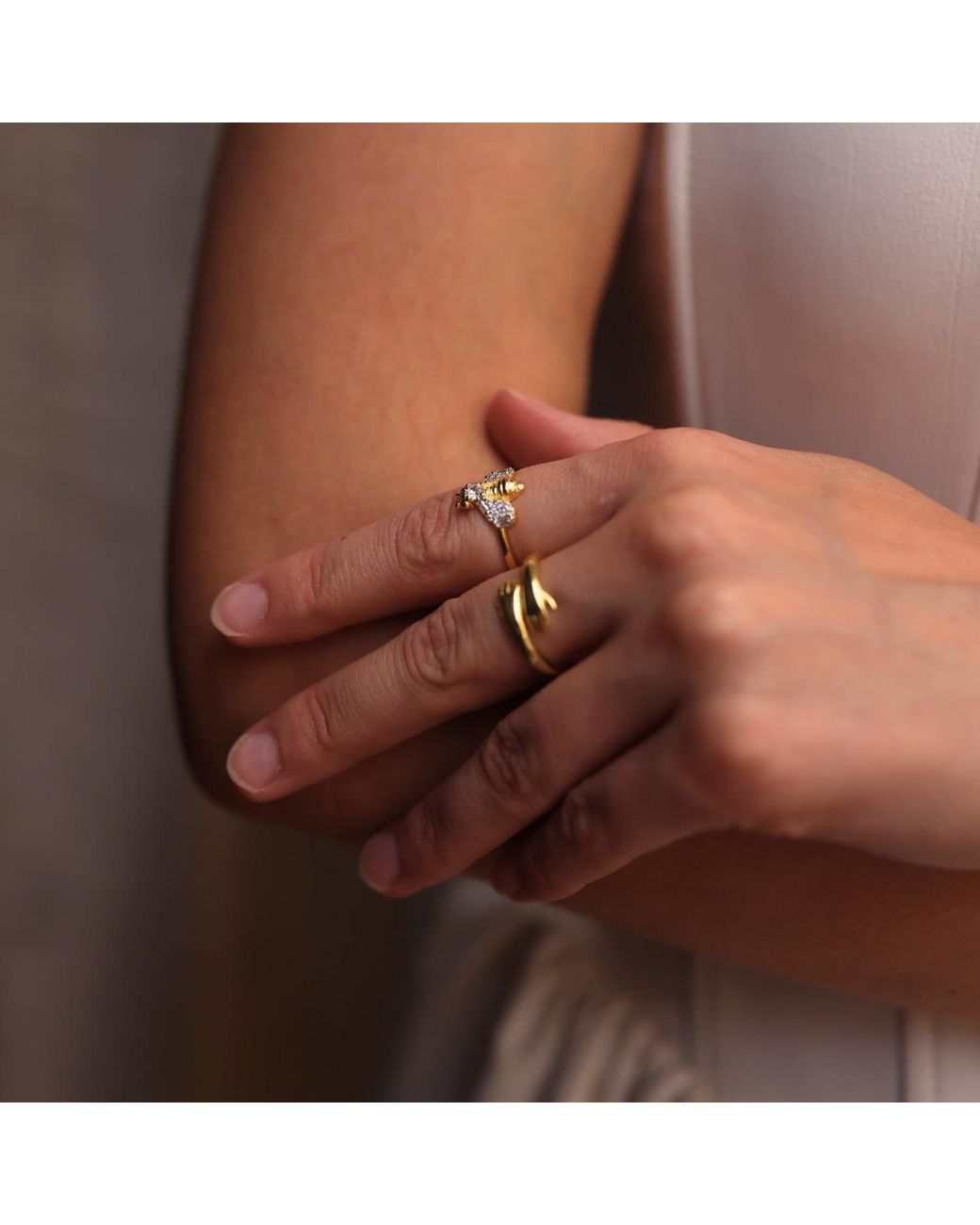 Spero London Metallic Sterling Bumble Bee Ring