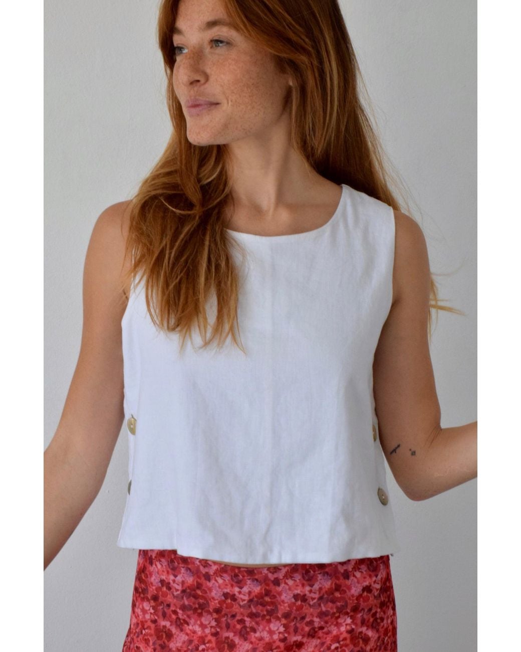 Mind Traveler White Claudia Linen Top