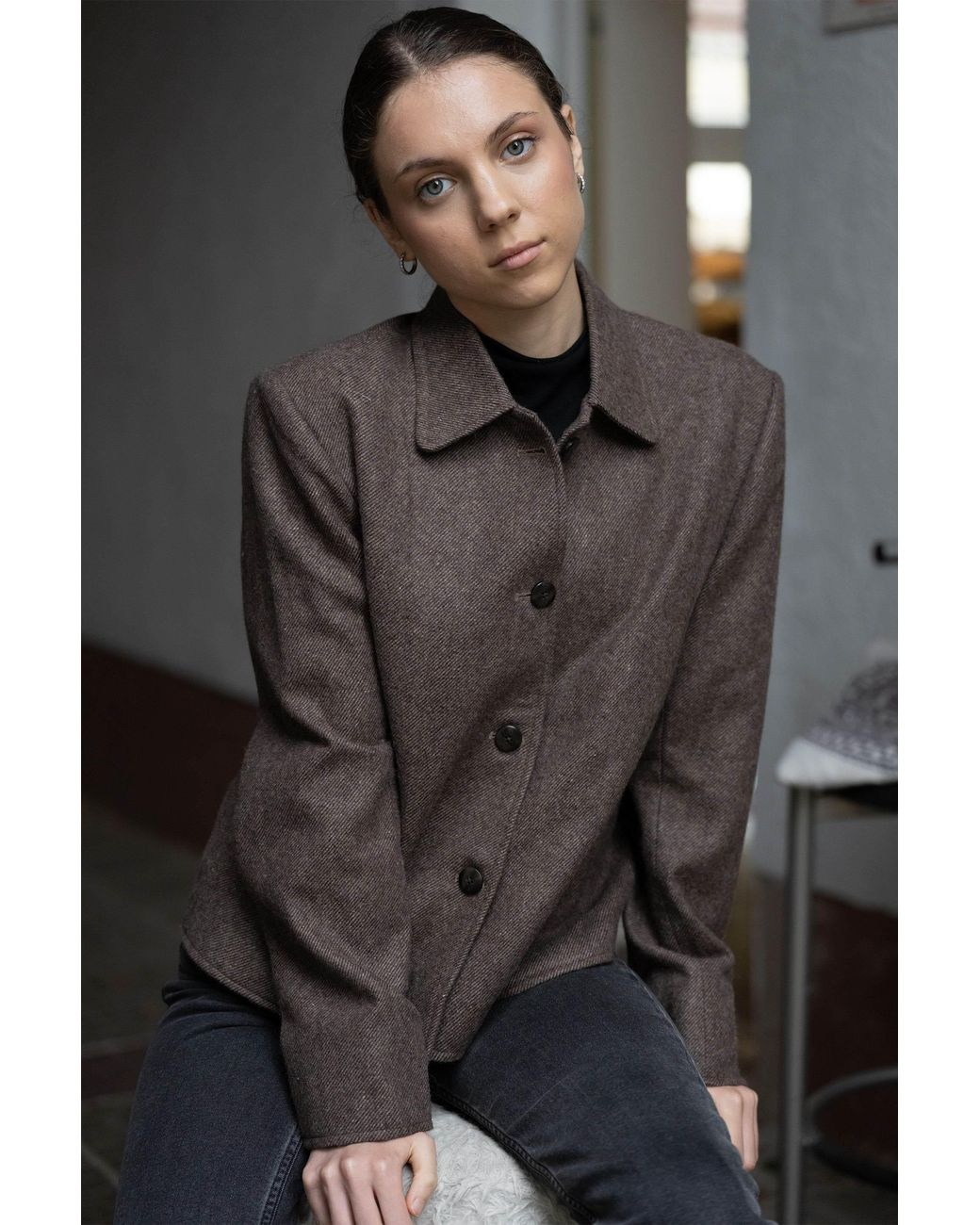 Stovaria Brown Light Himalayan Yak Wool Handwoven Cropped Jacket