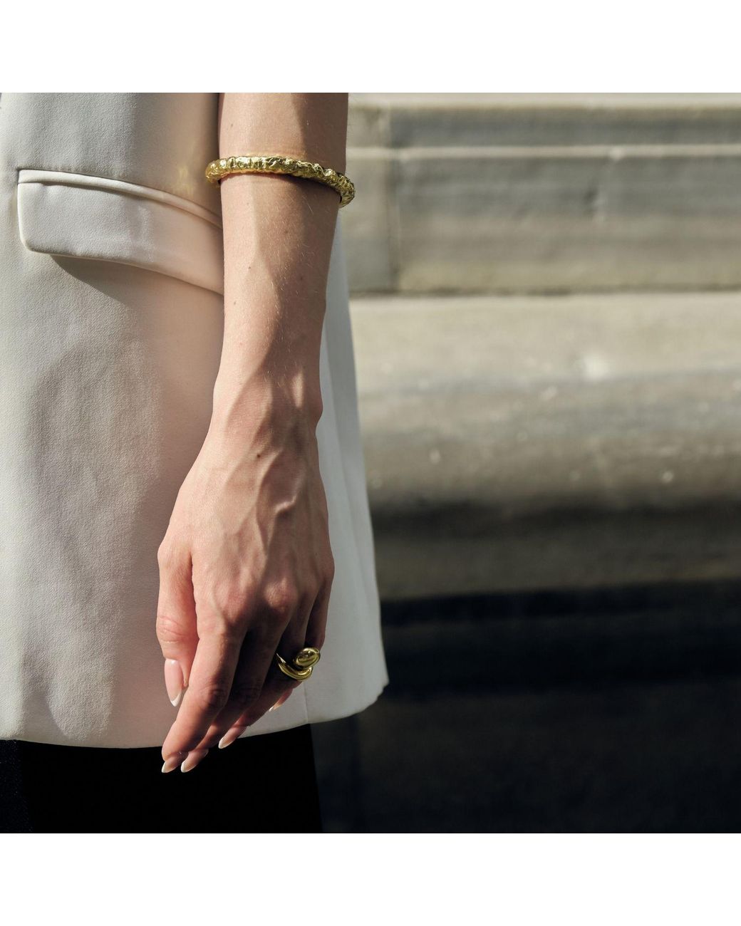 LINYA JEWELLERY Metallic Bersa Large Pearl Ring