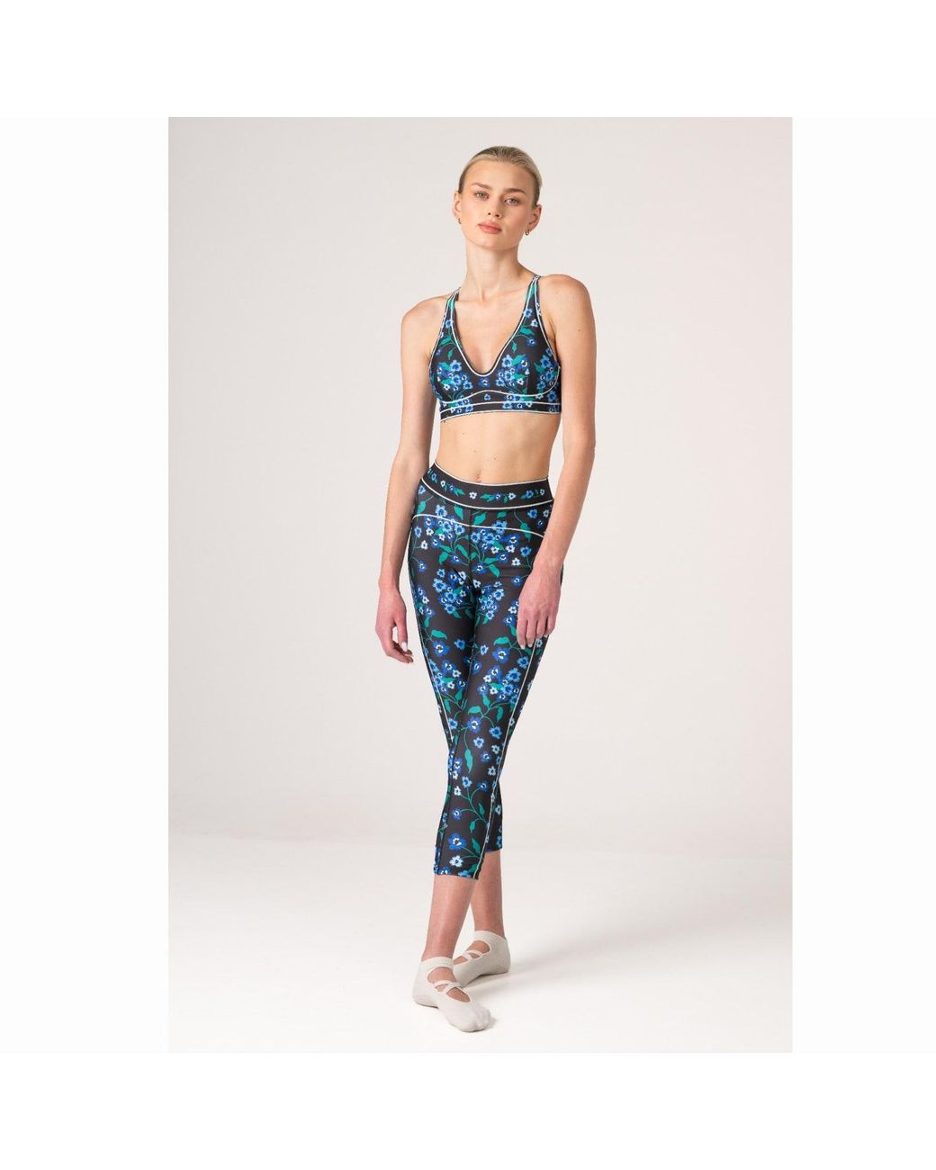 Jessie Zhao New York Blue Garden Nocturne Sports Bra