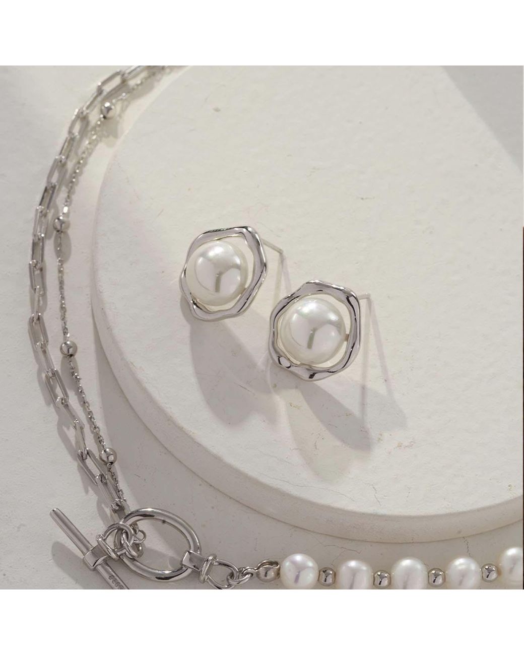 Angel Barocco Metallic Freshwater Round Pearl Stud Earrings
