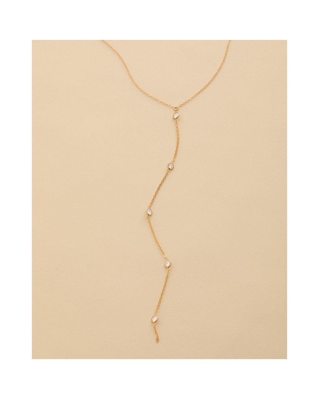 SET & STONES White Faye Lariat Necklace