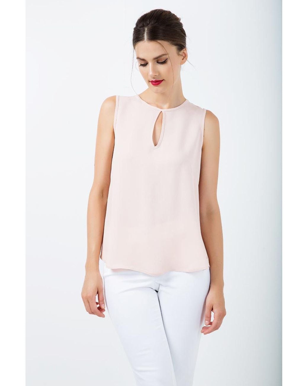 Conquista Pink Keyhole Detail Sleeveless Top