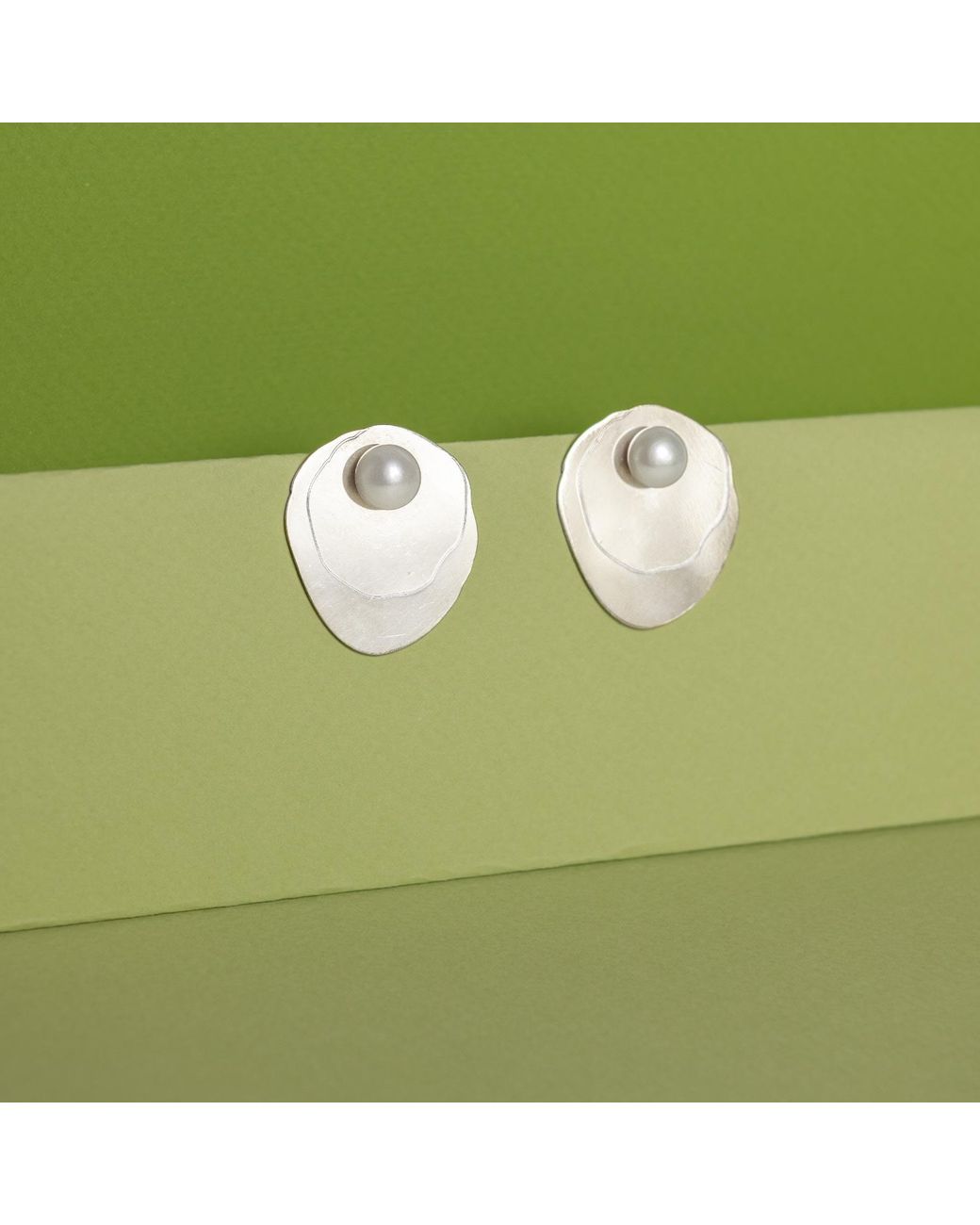 Silver Moon Metallic Pearl Sterling Earrings – Genesis
