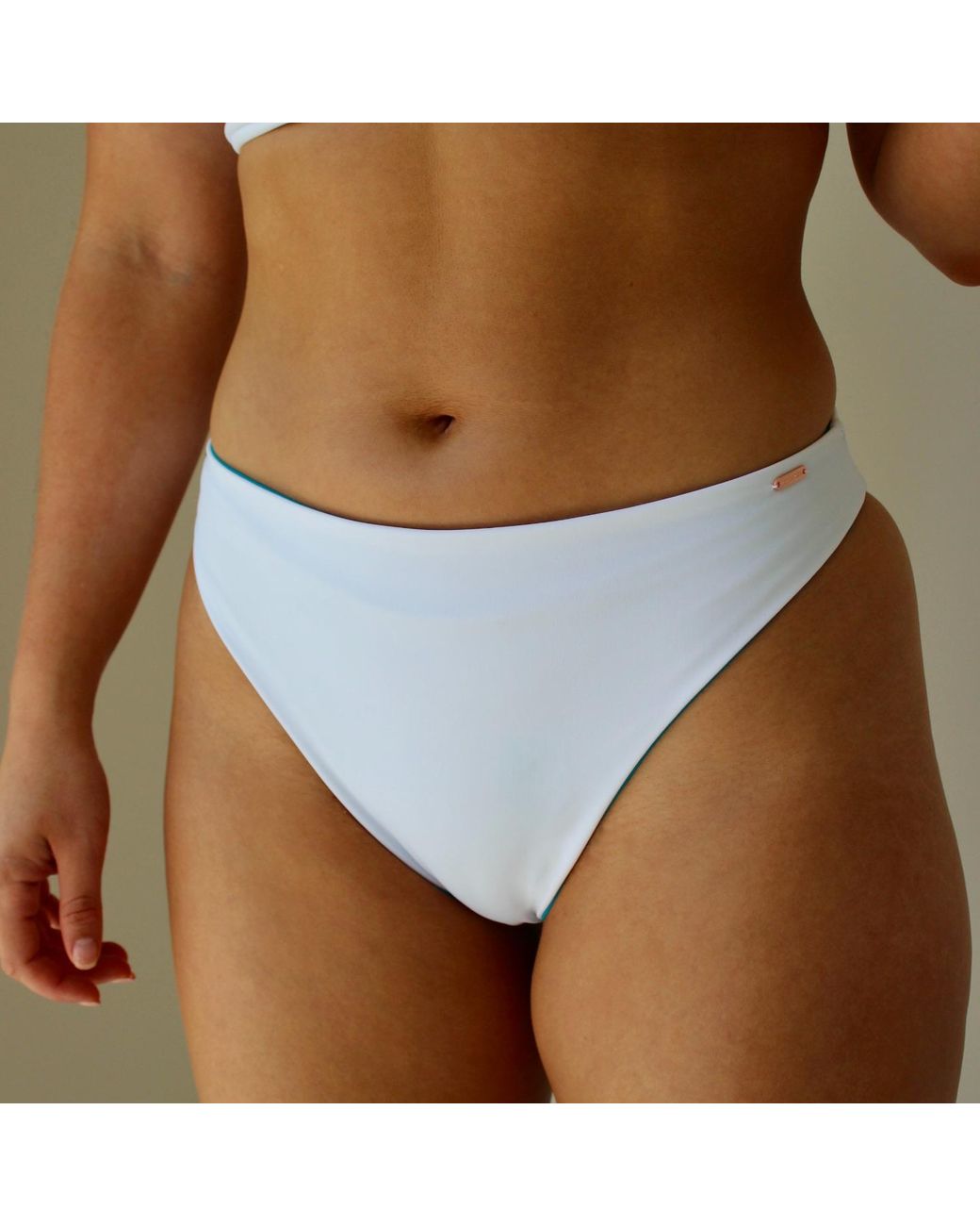 Terra Dea Blue Cabana