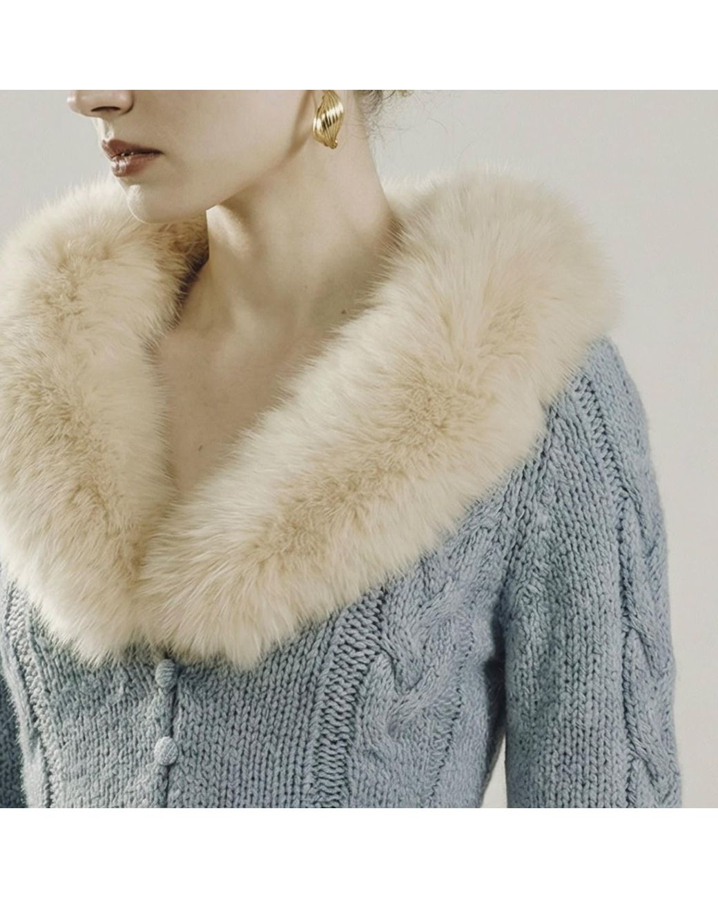 Belsize25 Blue Cashmere-Blend Faux Fur Collar Cable-Knit Cardigan