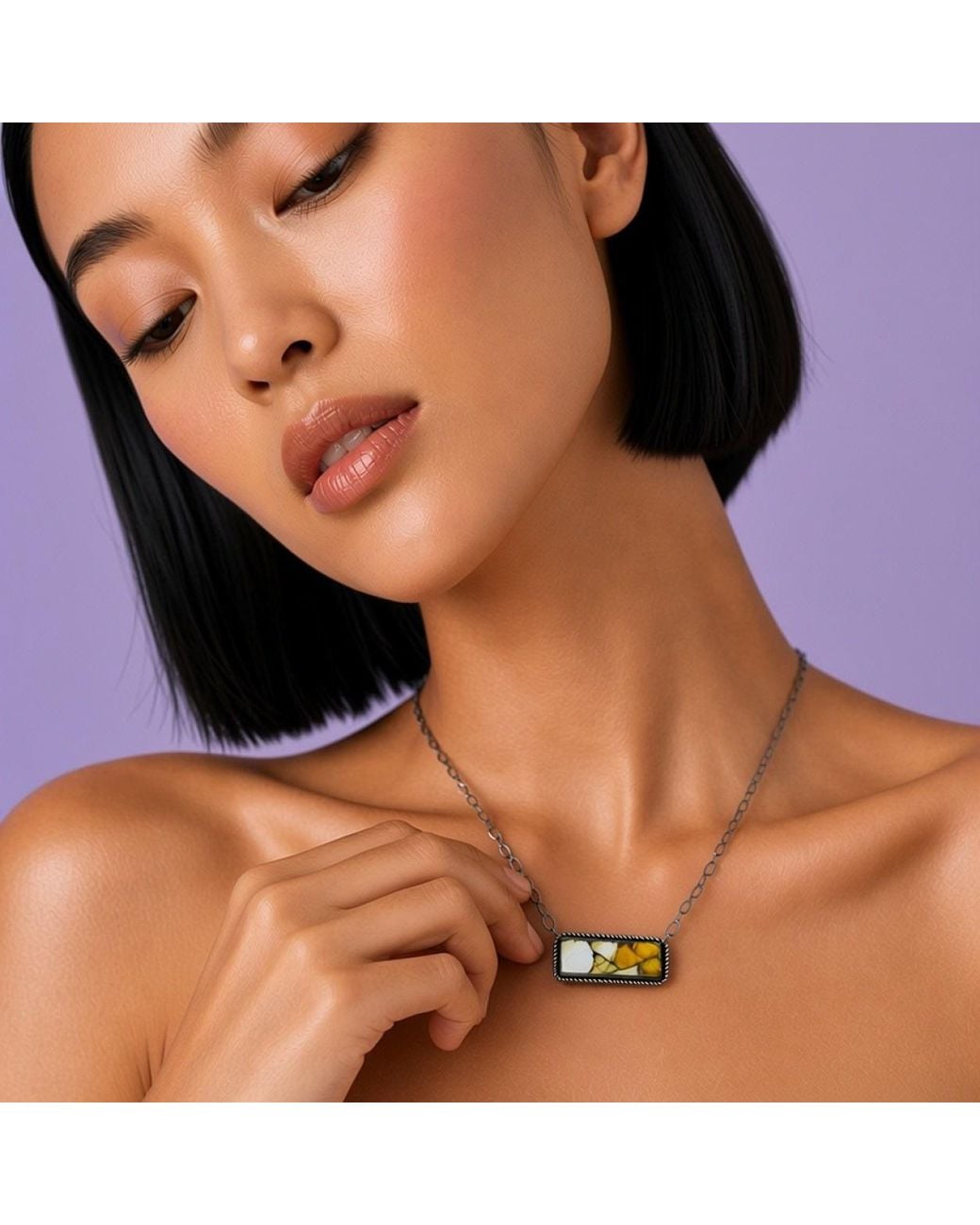 Saéa Metallic Honey Spiny Oyster Mosaic Bar Necklace