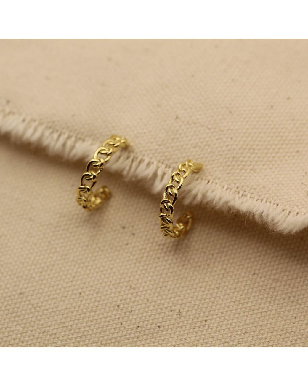 VicStoneNYC Fine Jewelry Metallic Chain Pattern Desgin Hoop Earrings