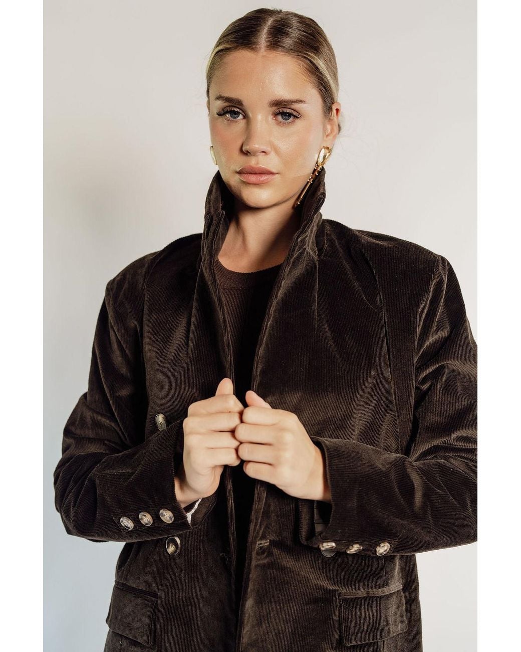 Rave on Trend Black Corduroy Blazer